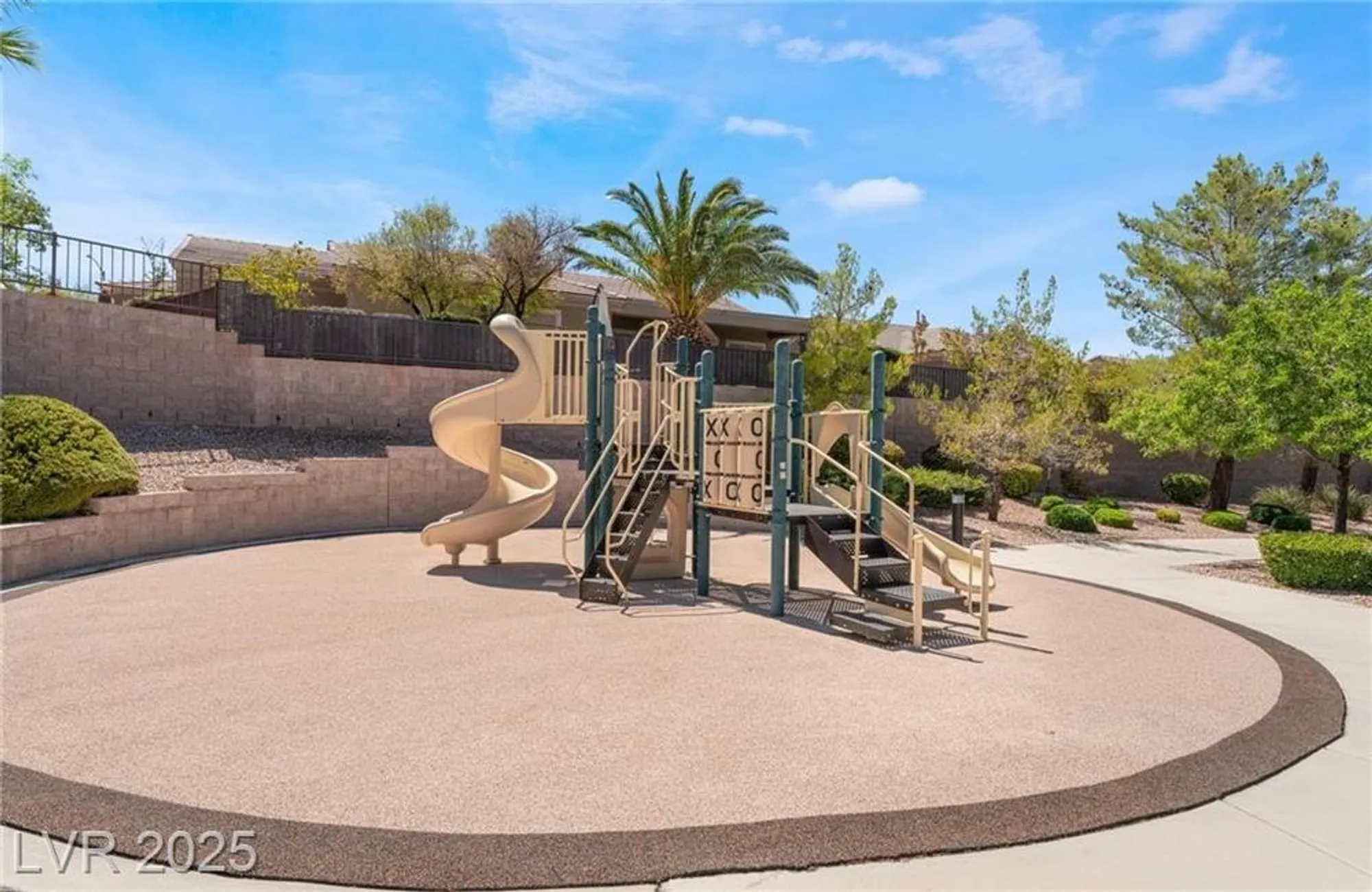 Property Slideshow image 35 of 40 | 2318 black river falls dr, Henderson, NV, 89044