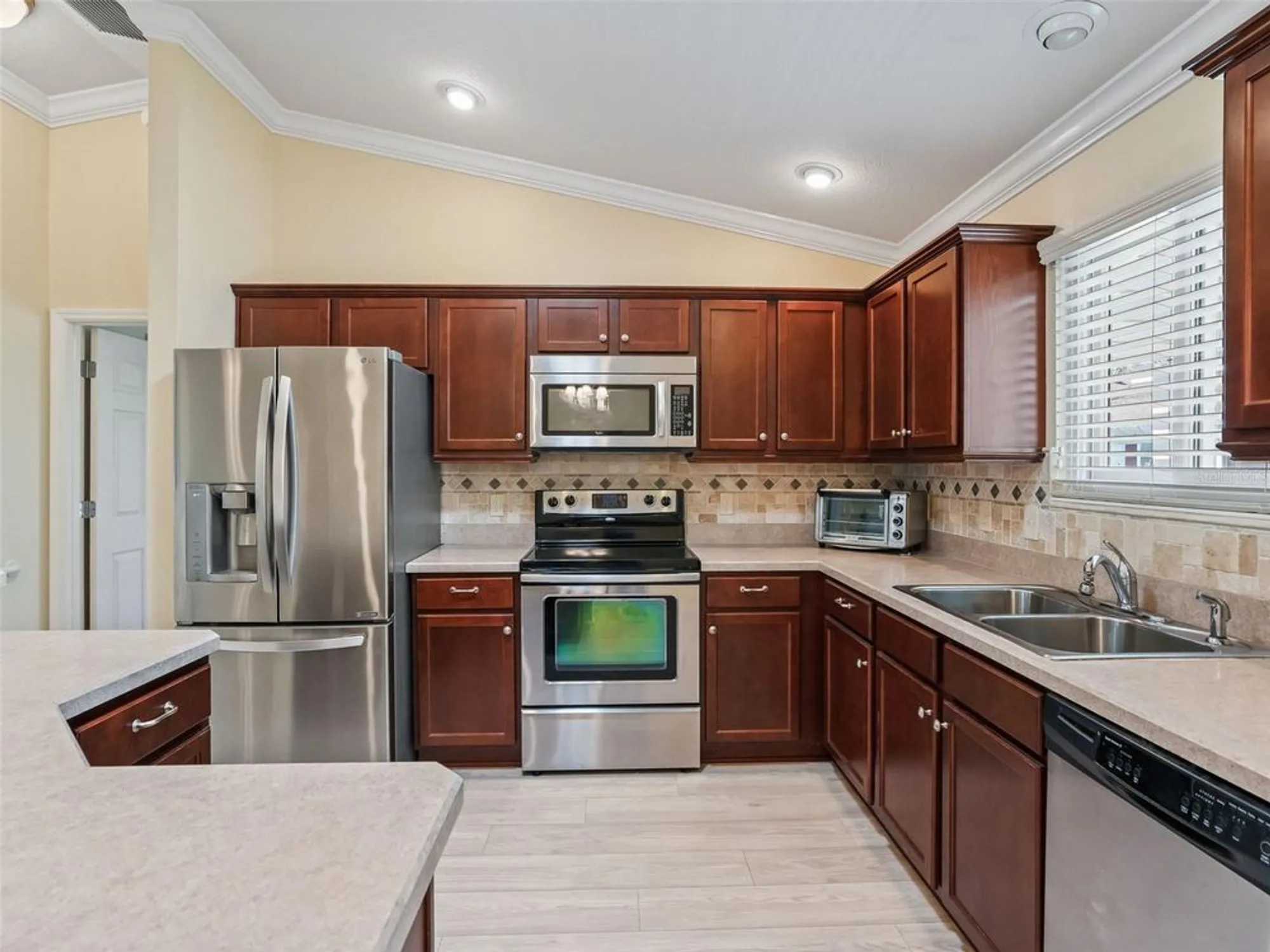 Property Slideshow image 12 of 31 | 2360 hopespring loop, The Villages, FL, 32162