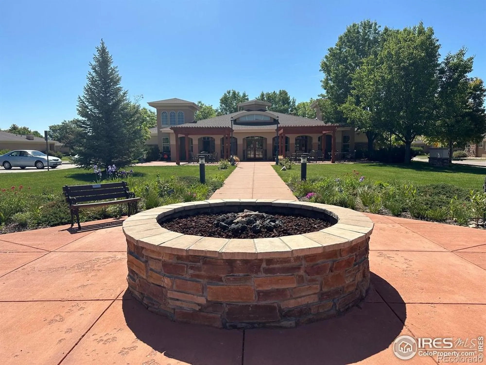 Property Slideshow image 33 of 41 | 1270 inca dove cir, Loveland, CO, 80537