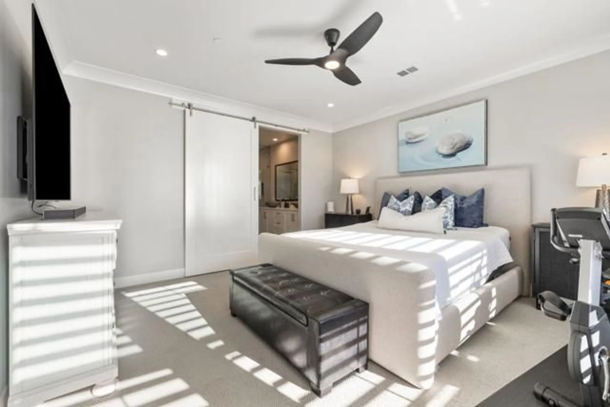 Property Slideshow image 14 of 53 | 82425 w mccarroll dr, Indio, CA, 92201