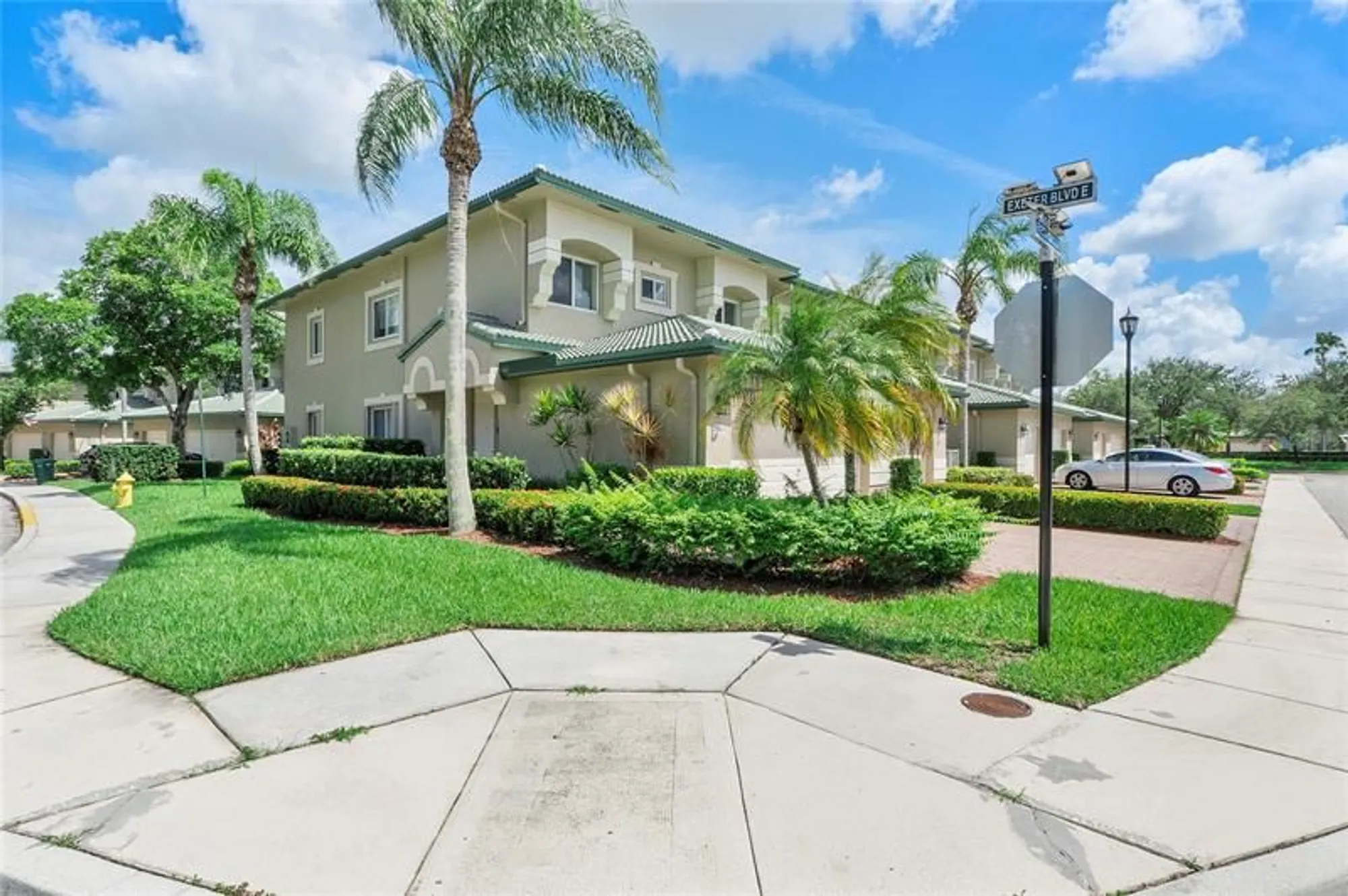 Property Slideshow image 35 of 36 | 7940 exeter cir 201, Tamarac, FL, 33321