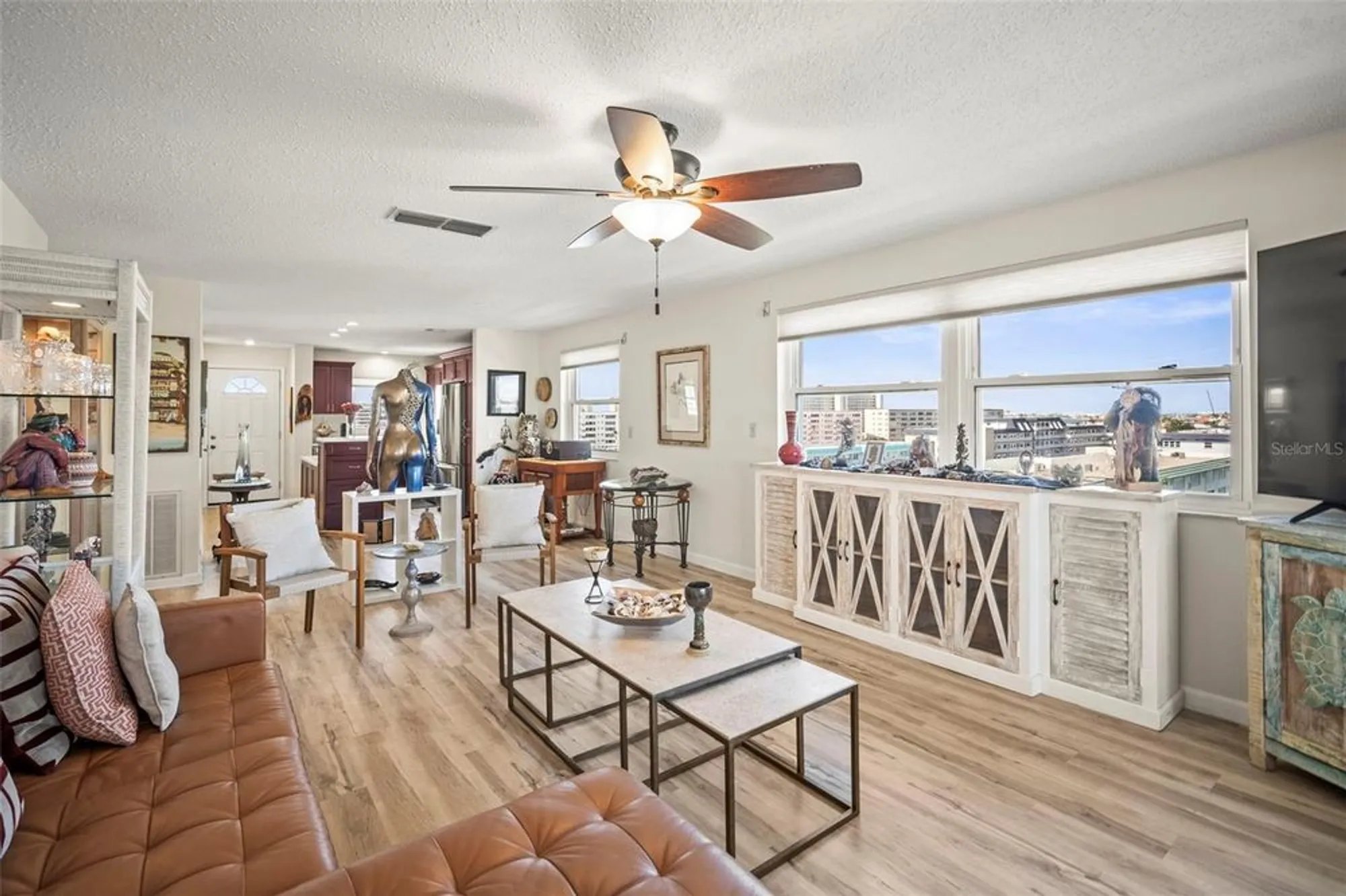 Property Slideshow image 11 of 32 | 2960 59th st 615, Gulfport, FL, 33707