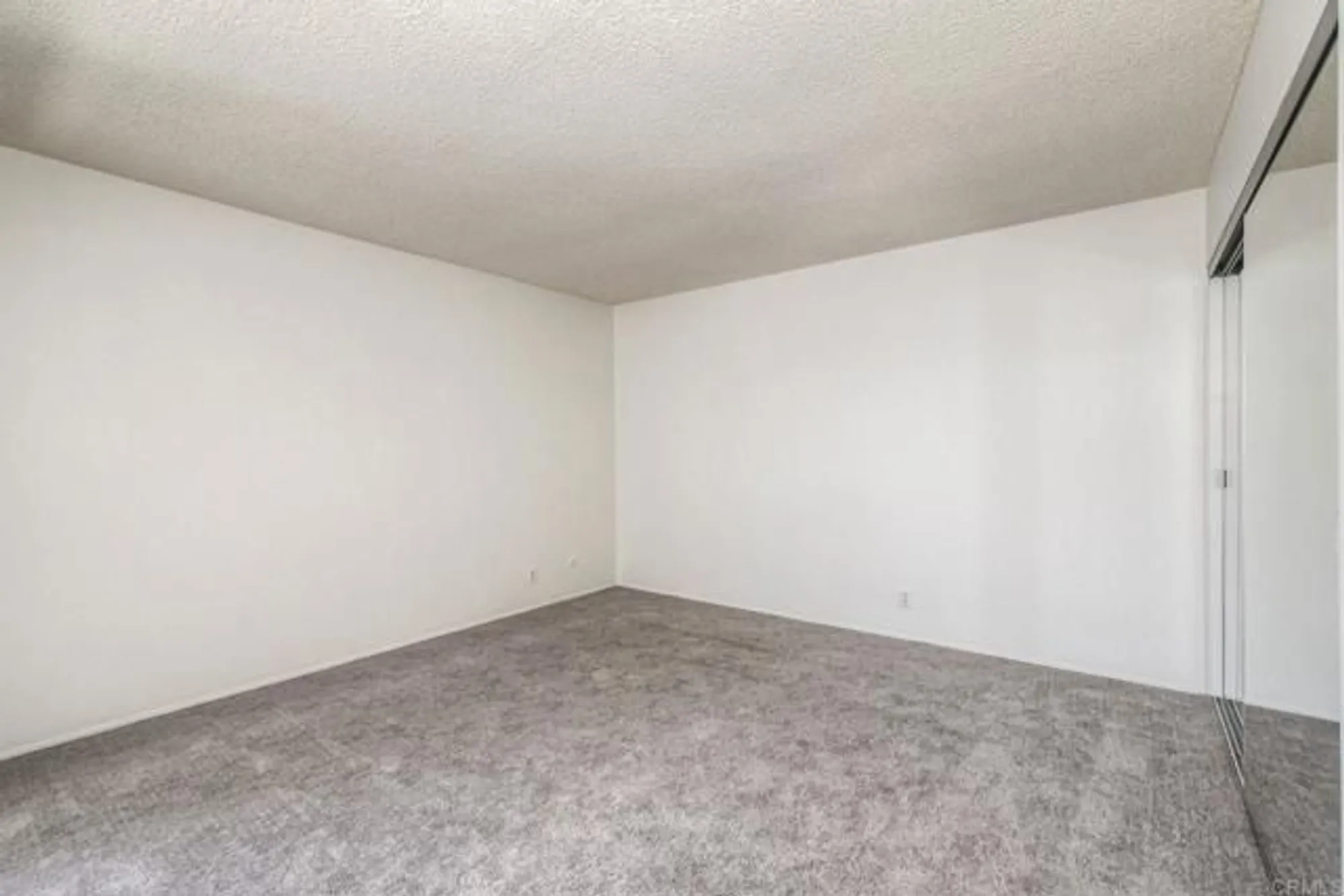 Property Slideshow image 16 of 41 | 3839 vista campana 16, Oceanside, CA, 92057