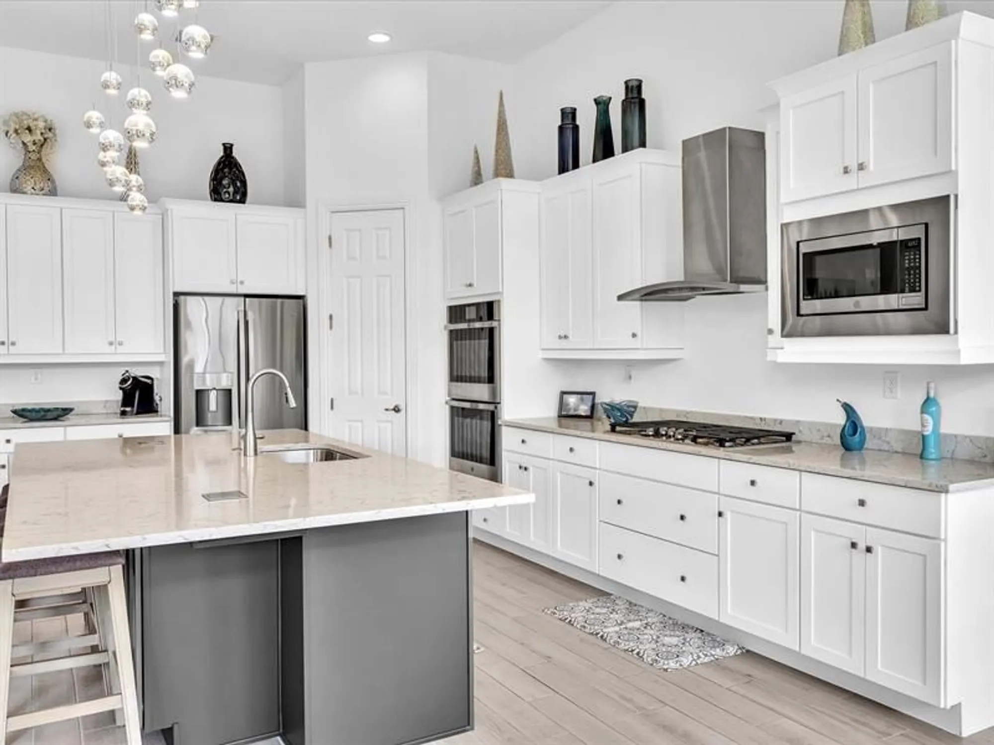 Property Slideshow image 20 of 98 | 8928 bastille cir e, Parkland, FL, 33076