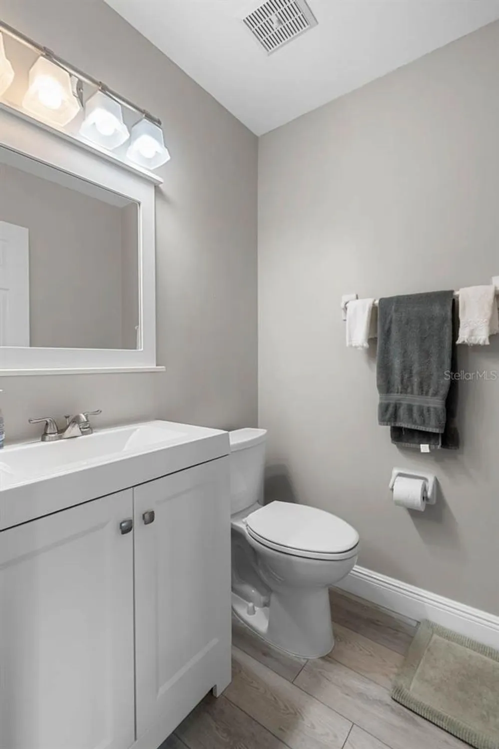 Property Slideshow image 21 of 24 | 226 gloucester blvd # 400, Sun City Center, FL, 33573