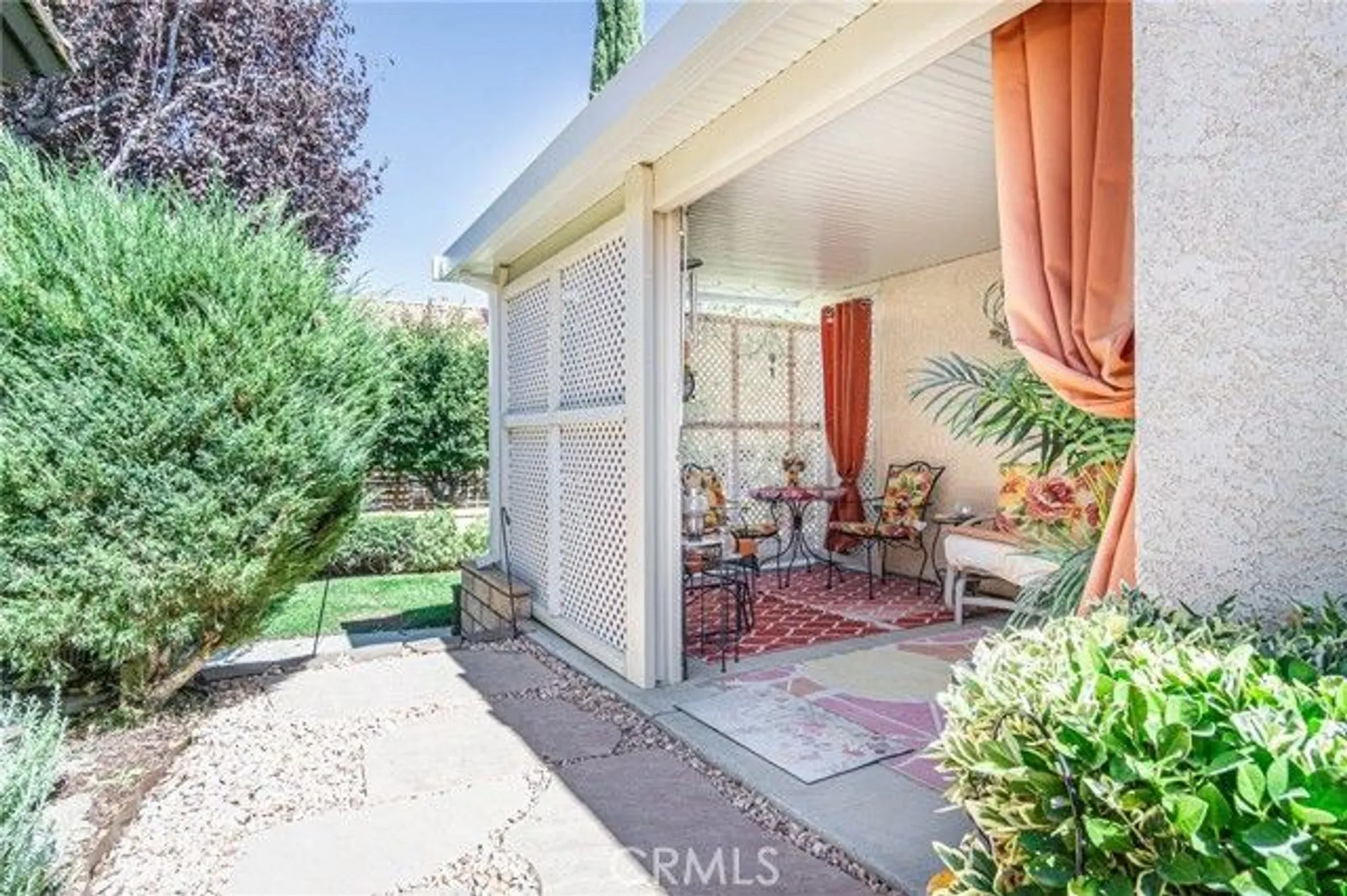 Property Slideshow image 41 of 62 | 19046 stoddard way, Apple Valley, CA, 92308
