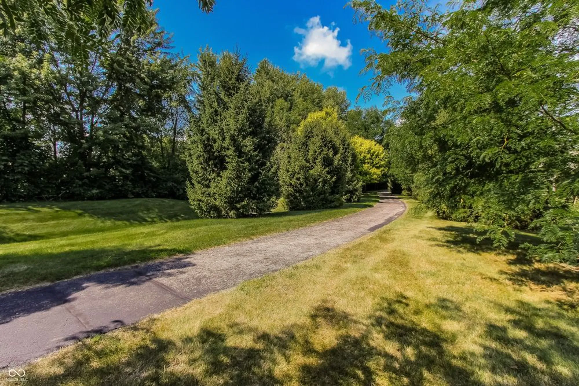 Property Slideshow image 47 of 52 | 15935 lambrusco way, Fishers, IN, 46037