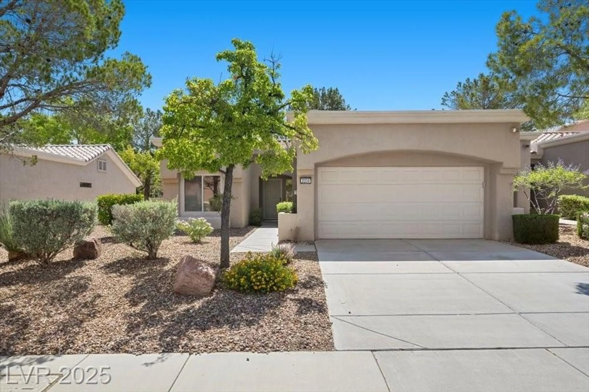 Property Slideshow image 27 of 27 | 2216 spring water dr, Las Vegas, NV, 89134