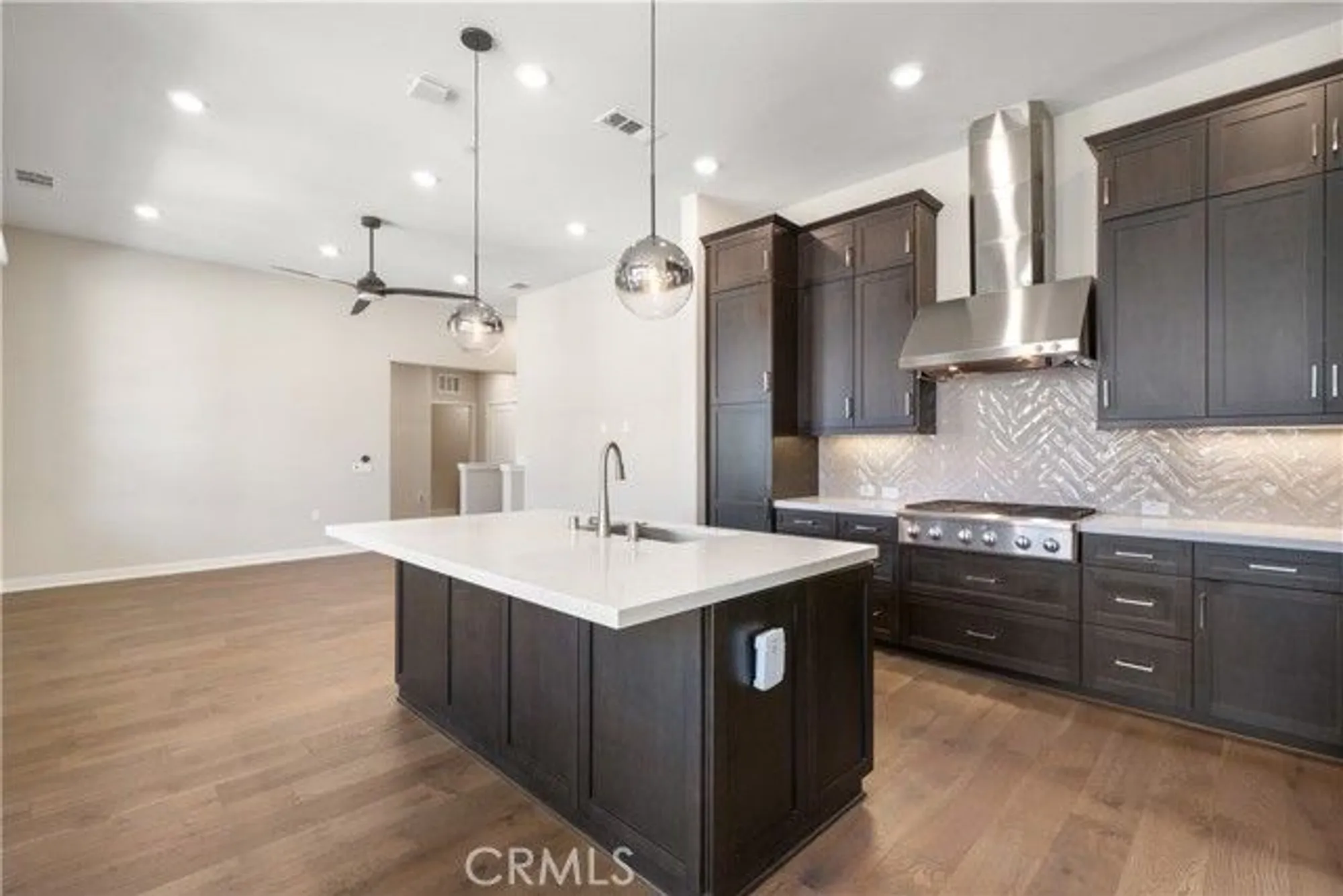 Property Slideshow image 7 of 51 | 237 carlow, Irvine, CA, 92618