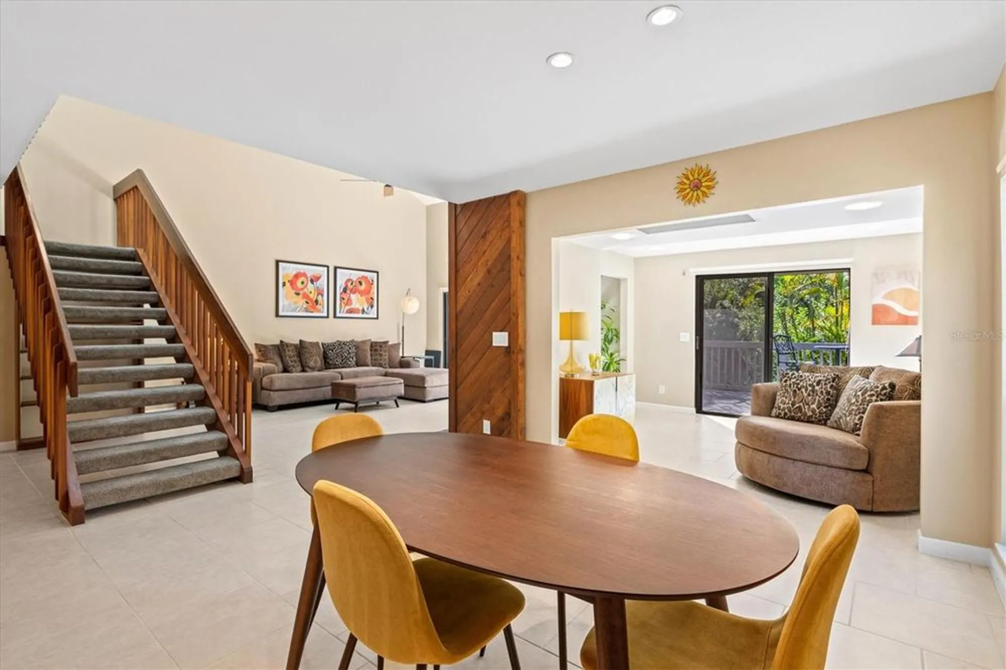 Property Slideshow image 7 of 69 | 1447 landings cir # 68, Sarasota, FL, 34231