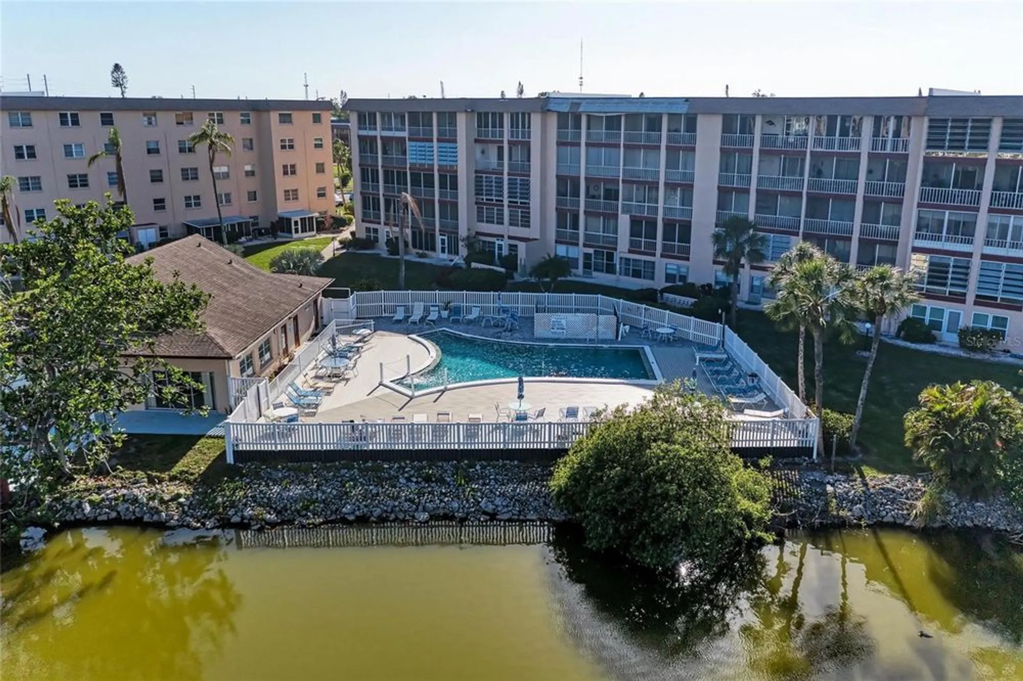 Property Slideshow image 33 of 41 | 4186 heron way # b-219, Bradenton, FL, 34205