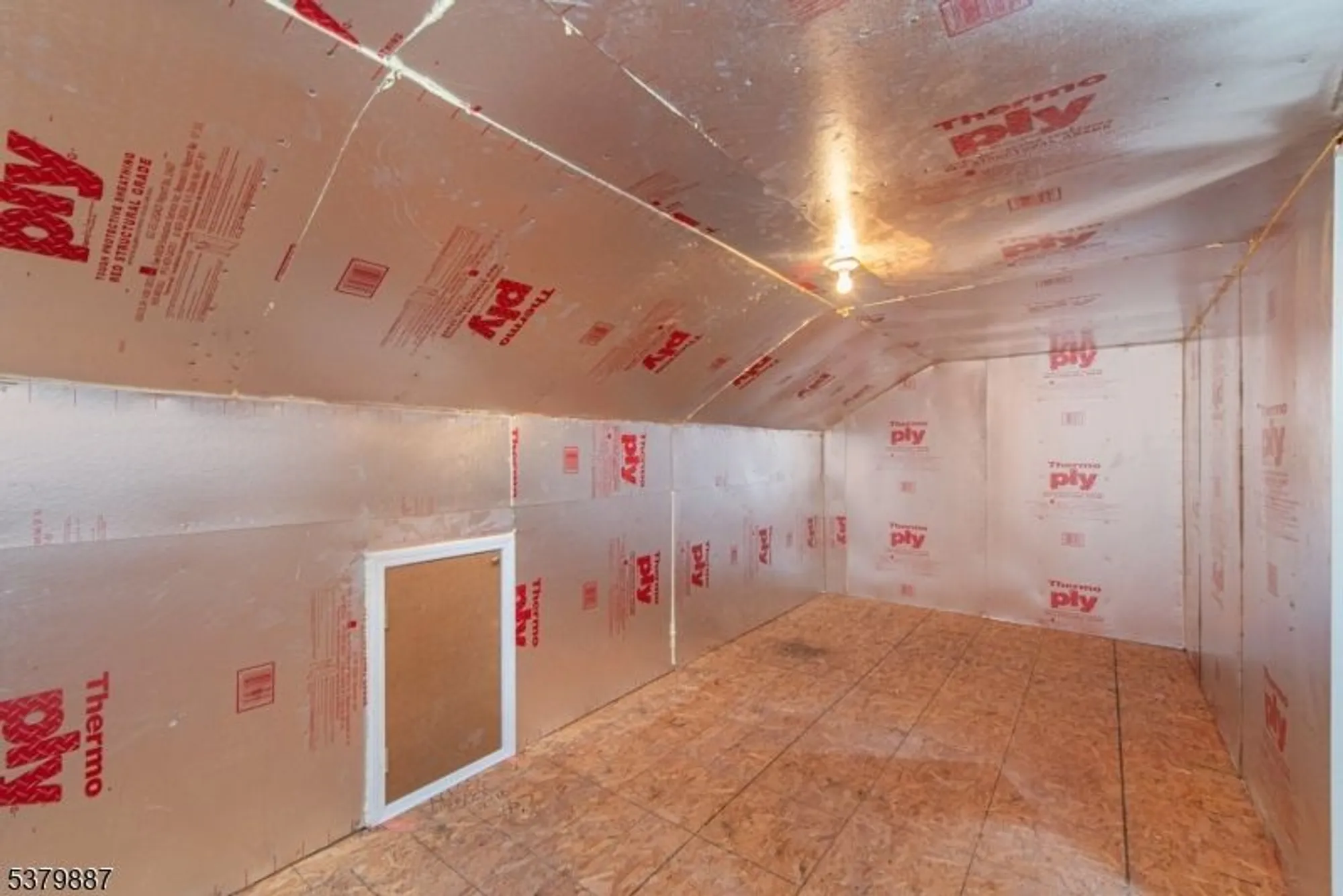 Property Slideshow image 37 of 43 | 680 post ln, Somerset, NJ, 08873