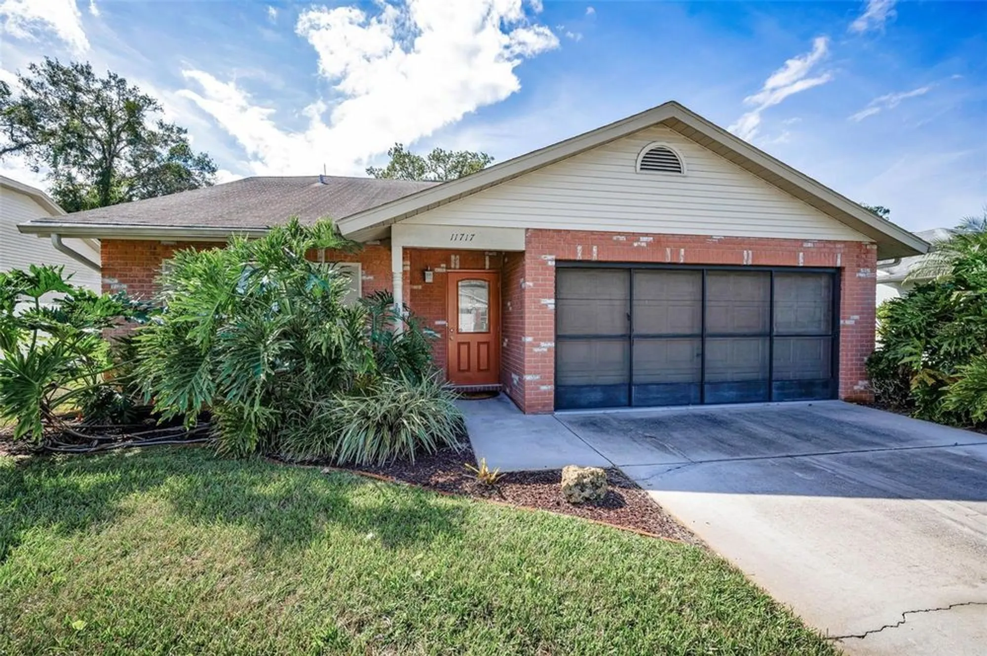 Property Slideshow image 39 of 74 | 11717 aspenwood dr, New Port Richey, FL, 34654
