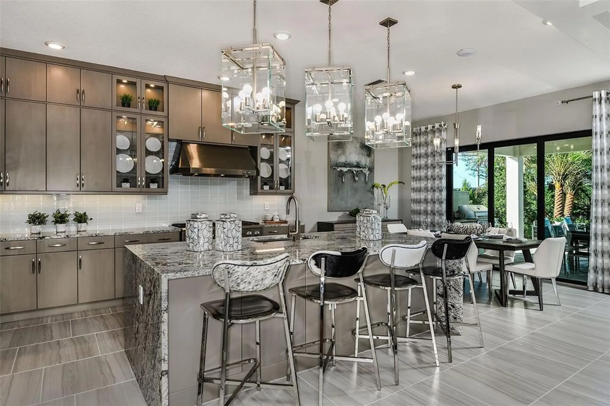 Property Slideshow image 20 of 78 | 18225 cresswind ter, Lakewood Ranch, FL, 34211