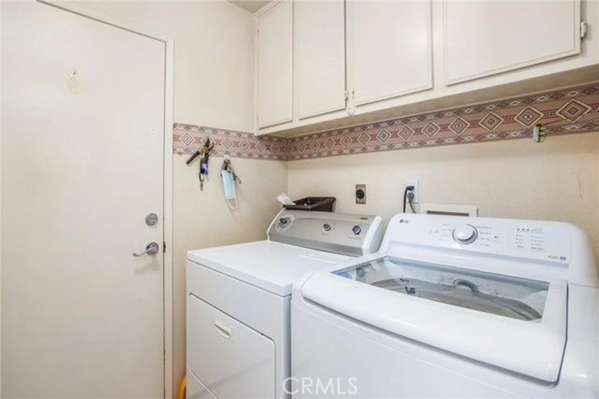 Property Slideshow image 22 of 44 | 840 twin hills dr, Banning, CA, 92220