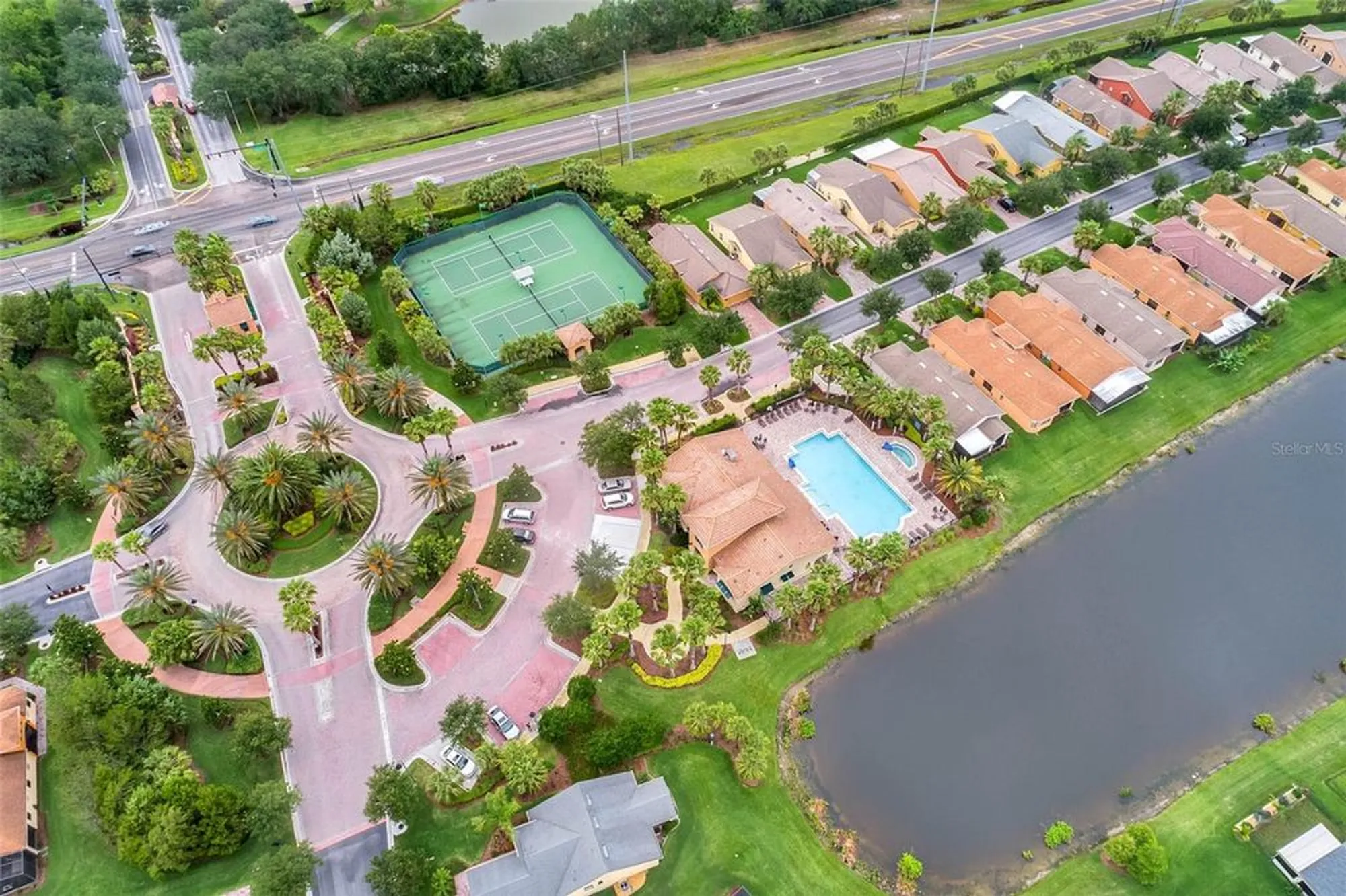 Property Slideshow image 64 of 89 | 917 shorehaven dr, Poinciana, FL, 34759