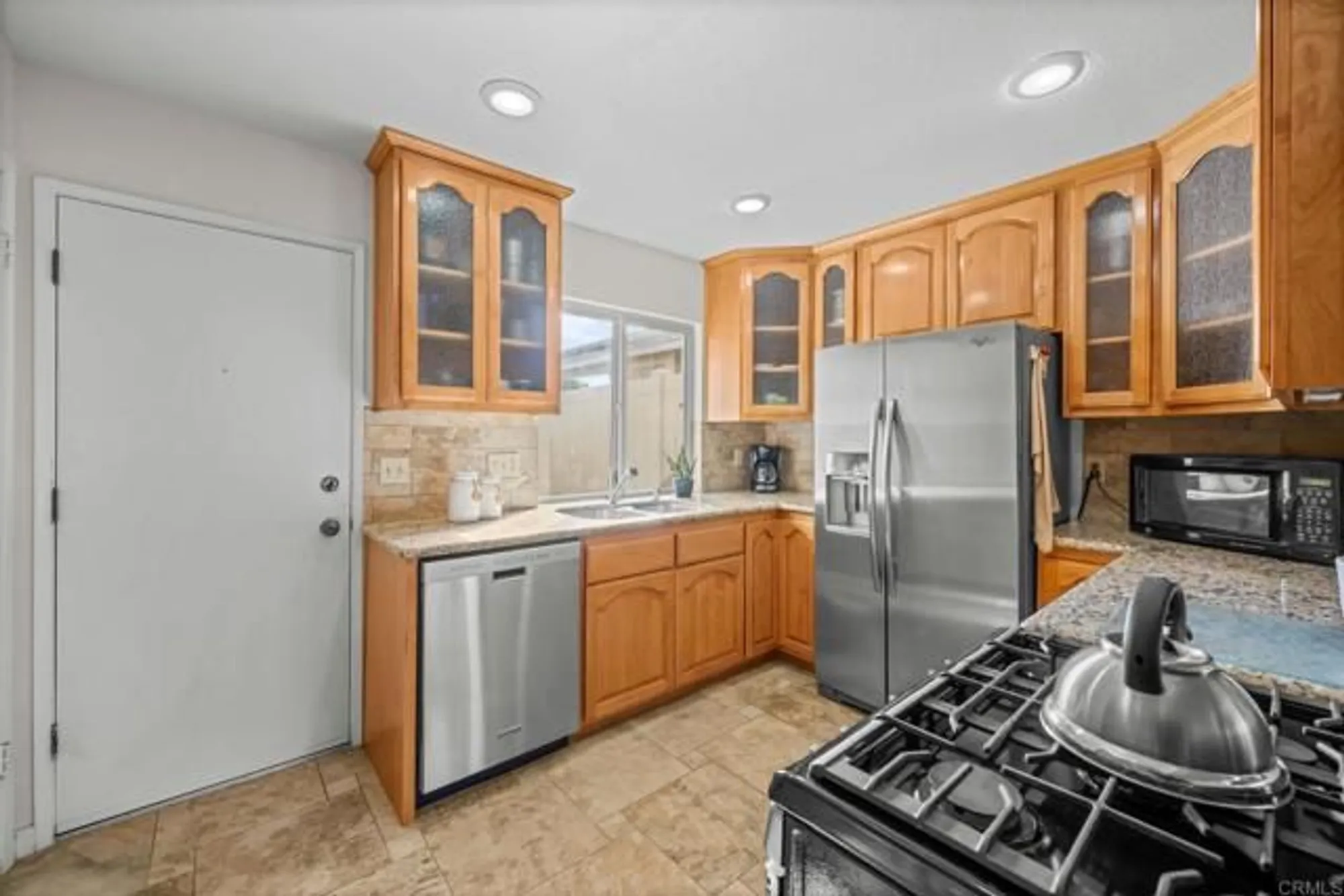 Property Slideshow image 5 of 19 | 4395 albatross way, Oceanside, CA, 92057