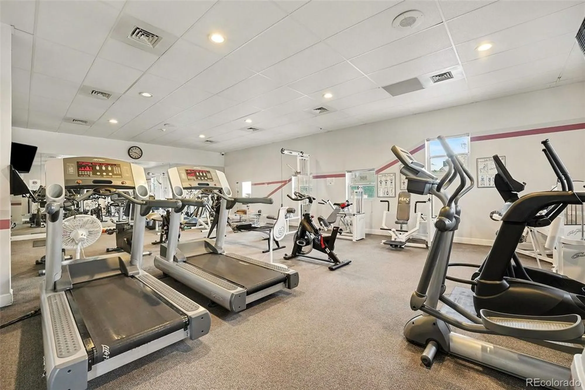 Property Slideshow image 14 of 25 | 2896 w riverwalk cir a105, Littleton, CO, 80123