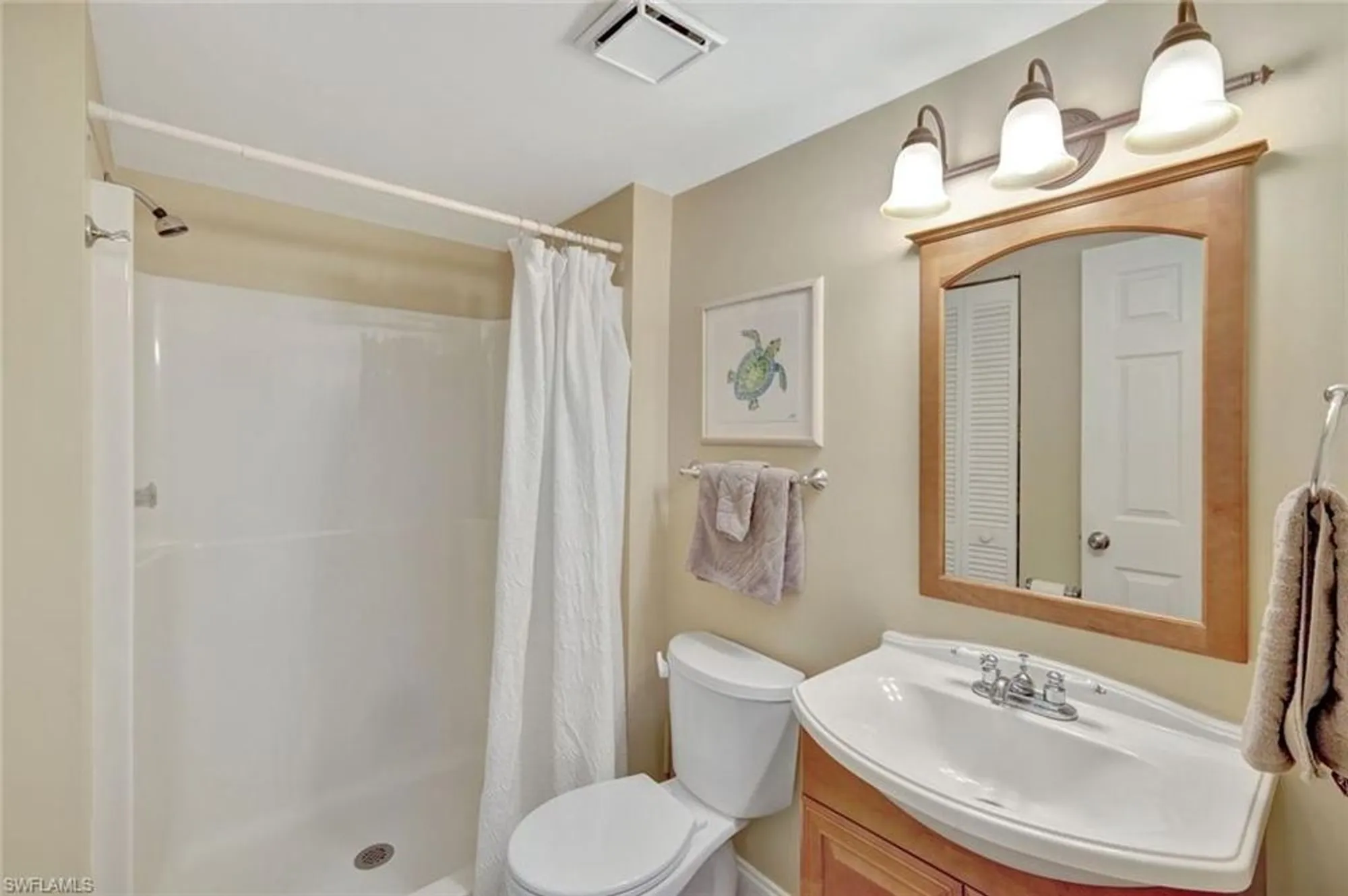 Property Slideshow image 12 of 19 | 7406 lake breeze dr apt 314, Fort Myers, FL, 33907