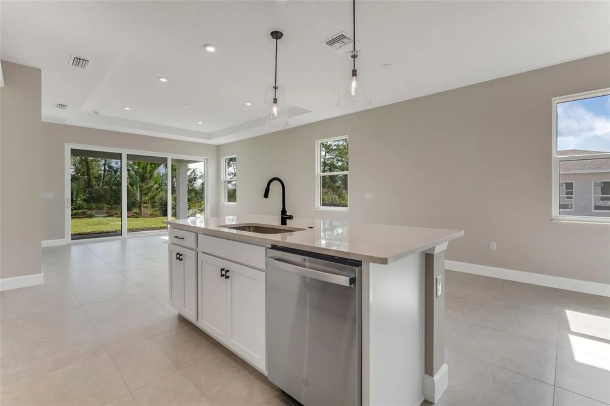 Property Slideshow image 13 of 22 | 1276 jackson hole ct, Deland, FL, 32724