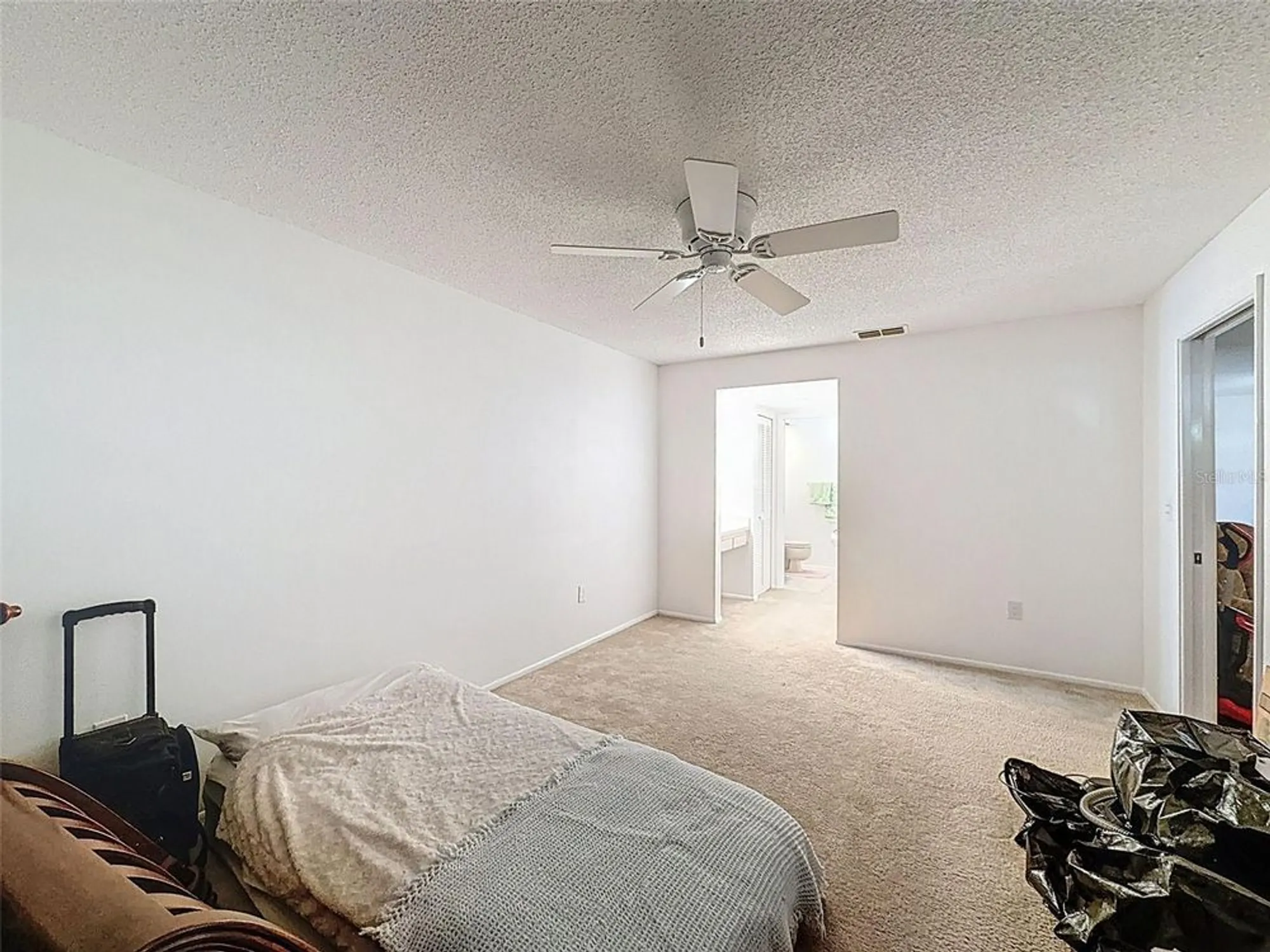 Property Slideshow image 7 of 22 | 8320 high point cir apt 5, Port Richey, FL, 34668