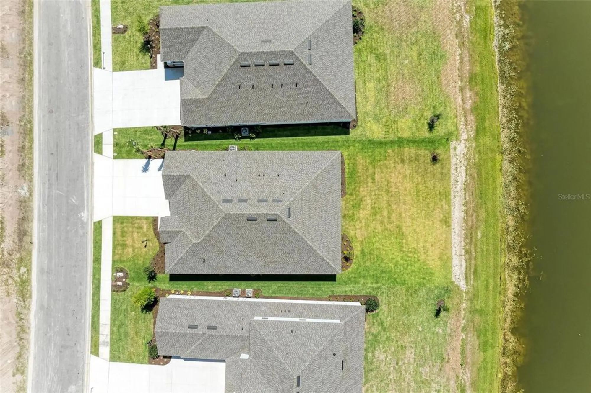 Property Slideshow image 9 of 51 | 16545 star grass cir, Bradenton, FL, 34211