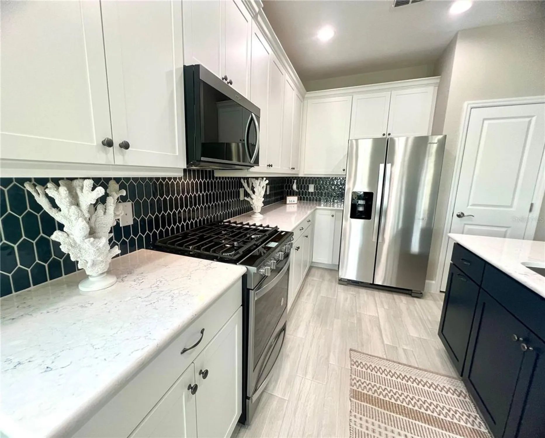 Property Slideshow image 9 of 39 | 279 latitude dr, Daytona Beach, FL, 32124