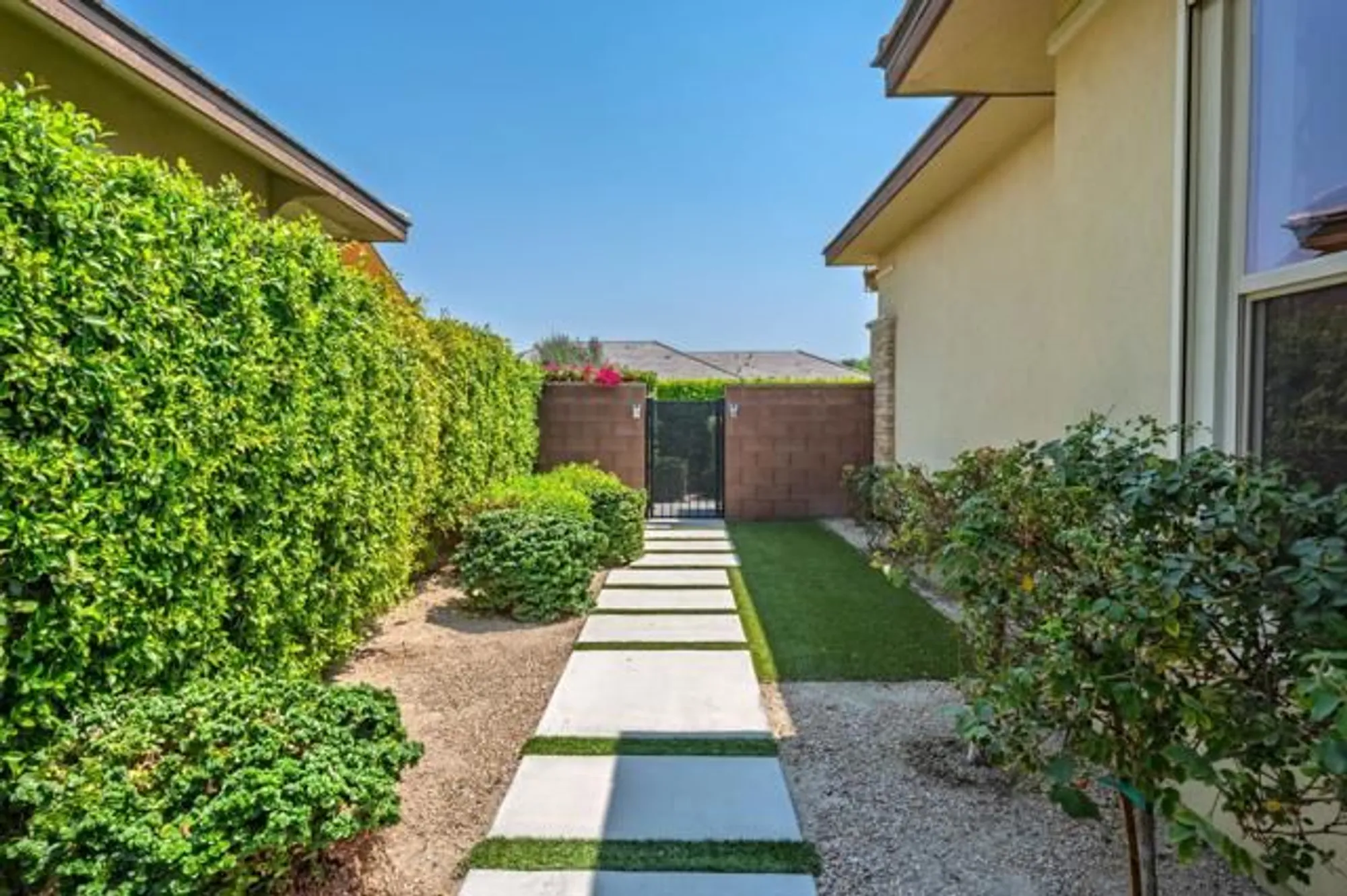 Property Slideshow image 31 of 35 | 82707 woodcreek ct, Indio, CA, 92201