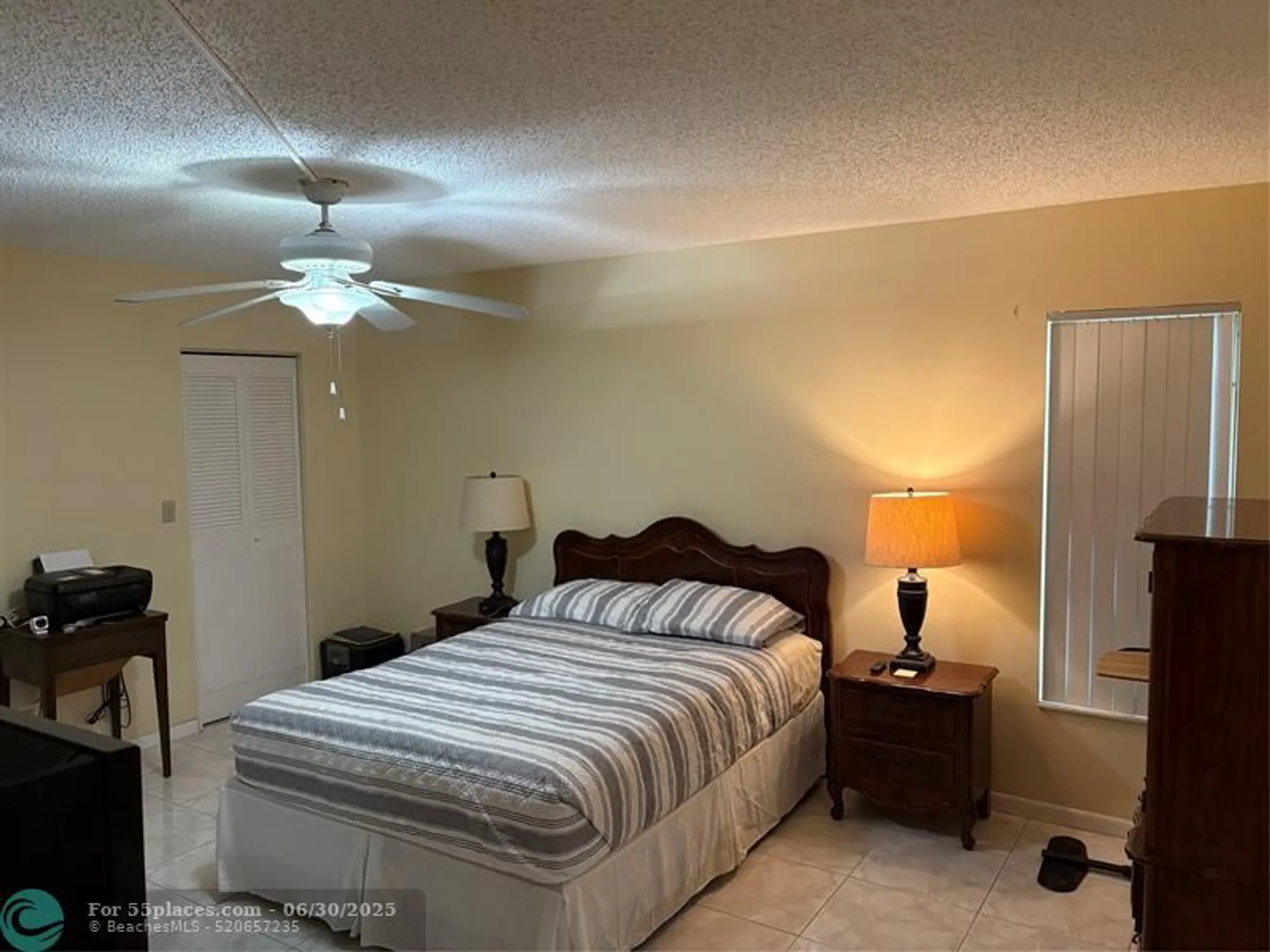 Property Slideshow image 10 of 17 | 3571 inverrary dr 209, Lauderhill, FL, 33319
