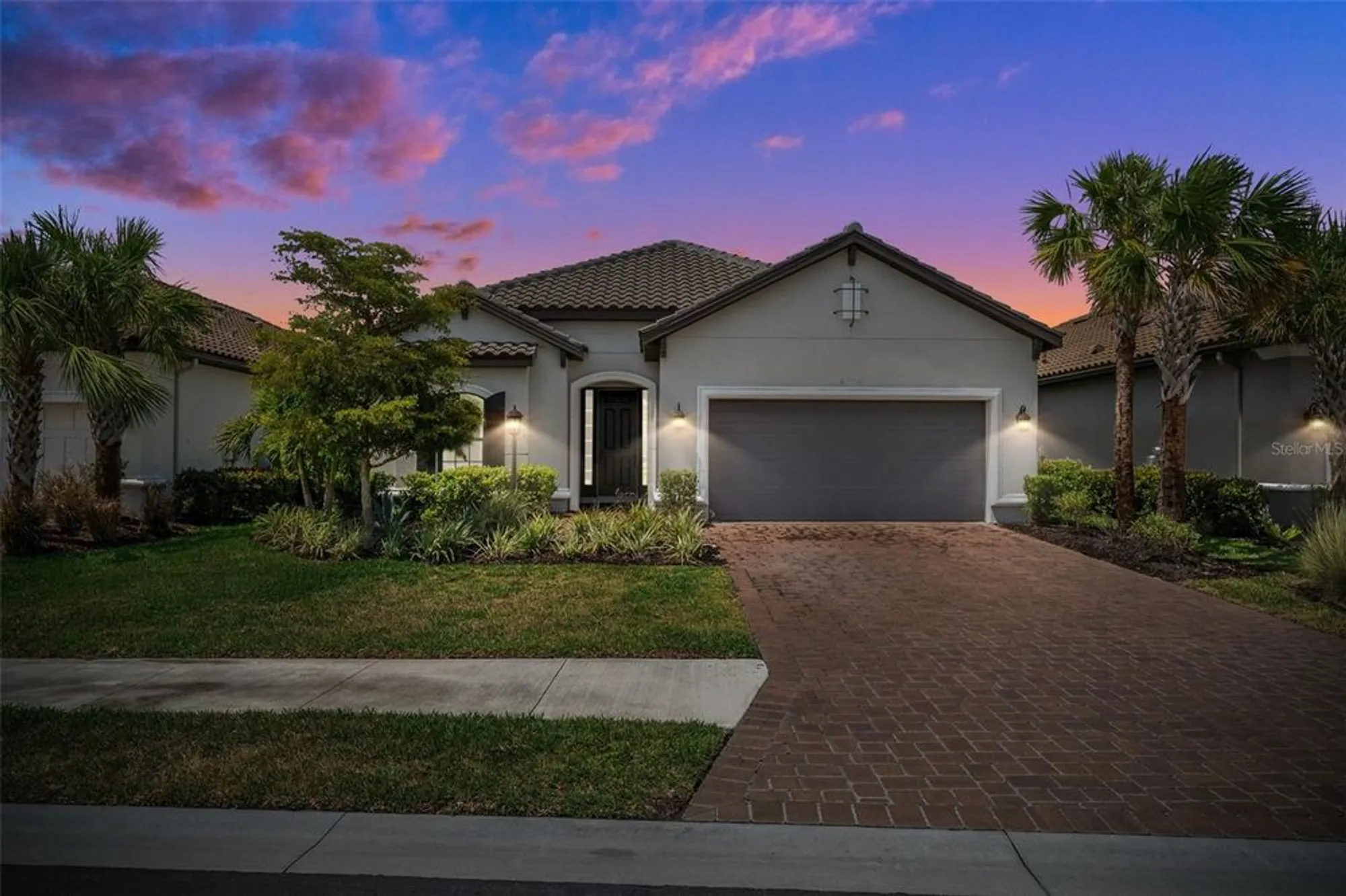 Property Slideshow image 3 of 50 | 6266 mesa gln, Bradenton, FL, 34203