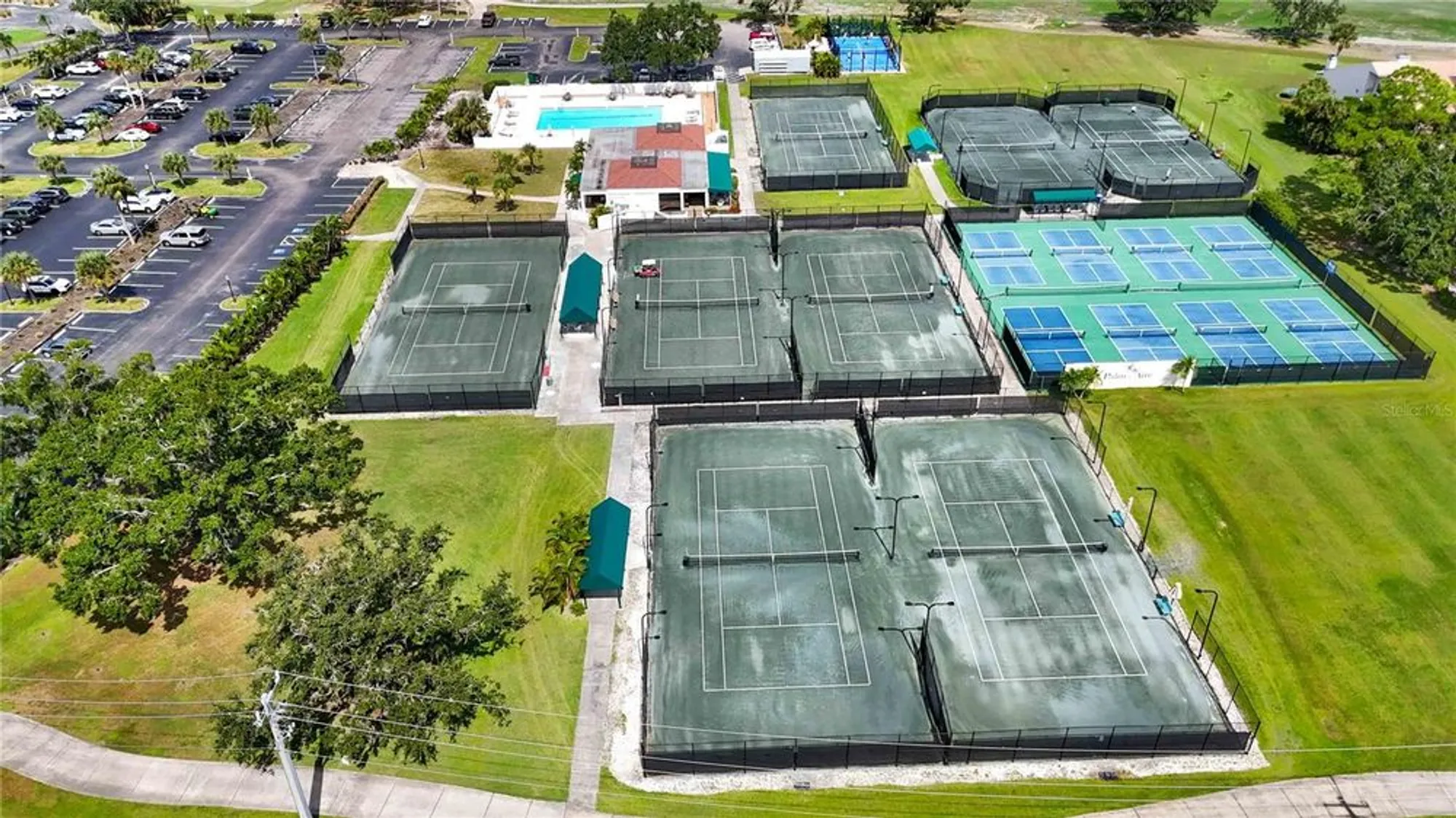 Property Slideshow image 47 of 51 | 4939 lakescene pl, Sarasota, FL, 34243