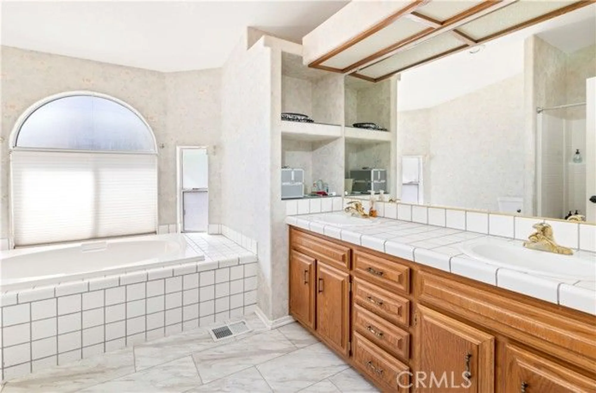 Property Slideshow image 29 of 50 | 1501 ailanthus dr, Hemet, CA, 92545