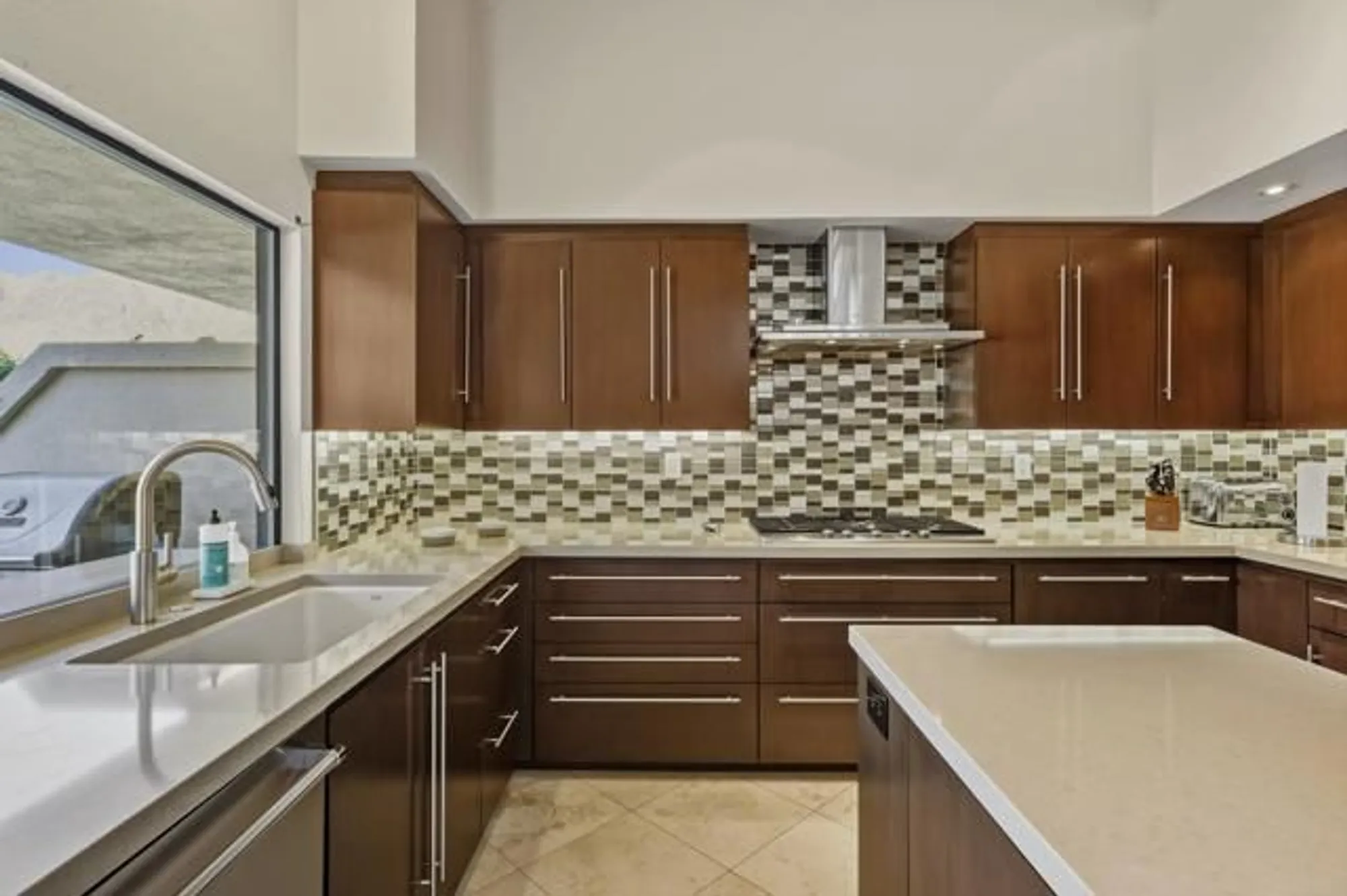 Property Slideshow image 18 of 34 | 55005 firestone, La Quinta, CA, 92253