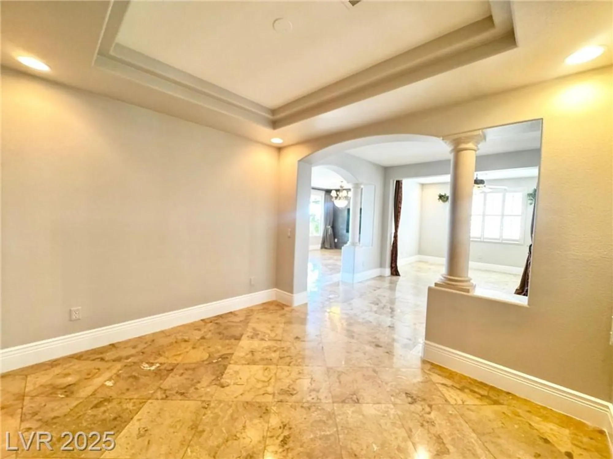 Property Slideshow image 13 of 47 | 4596 bersaglio st, Las Vegas, NV, 89135