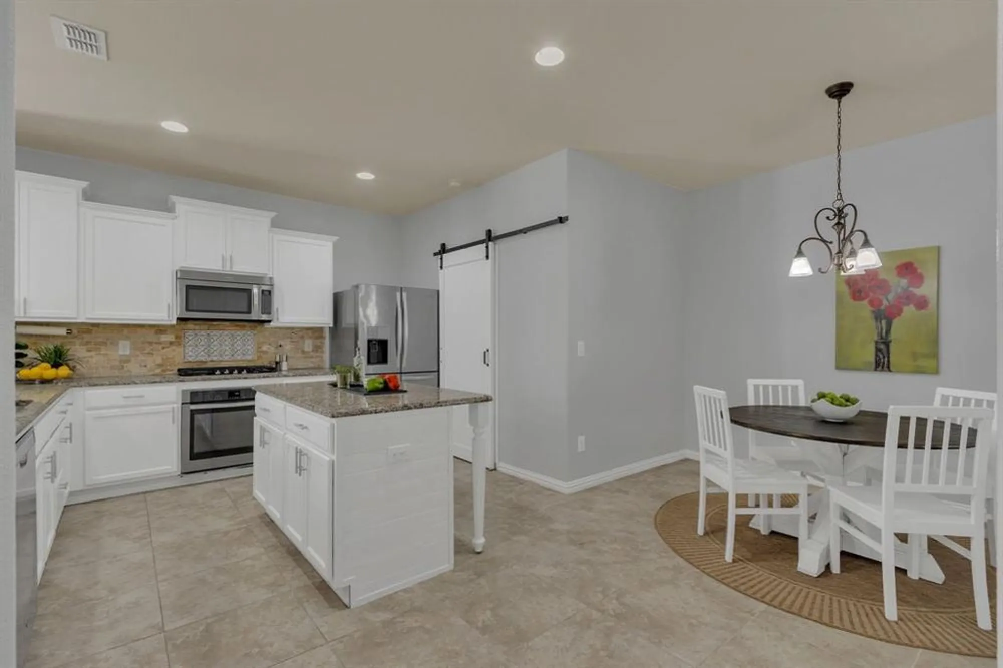 Property Slideshow image 9 of 39 | 305 balboa ct, Frisco, TX, 75036