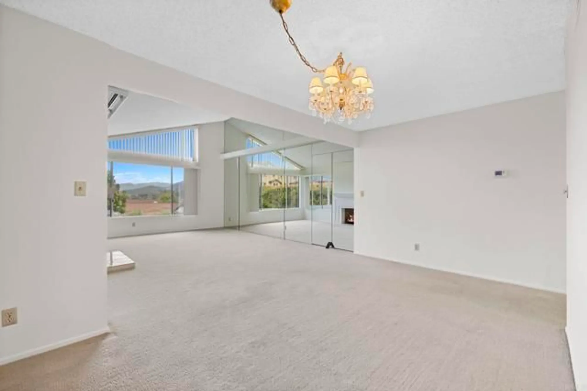 Property Slideshow image 10 of 51 | 1109 calle del baston, San Marcos, CA, 92078