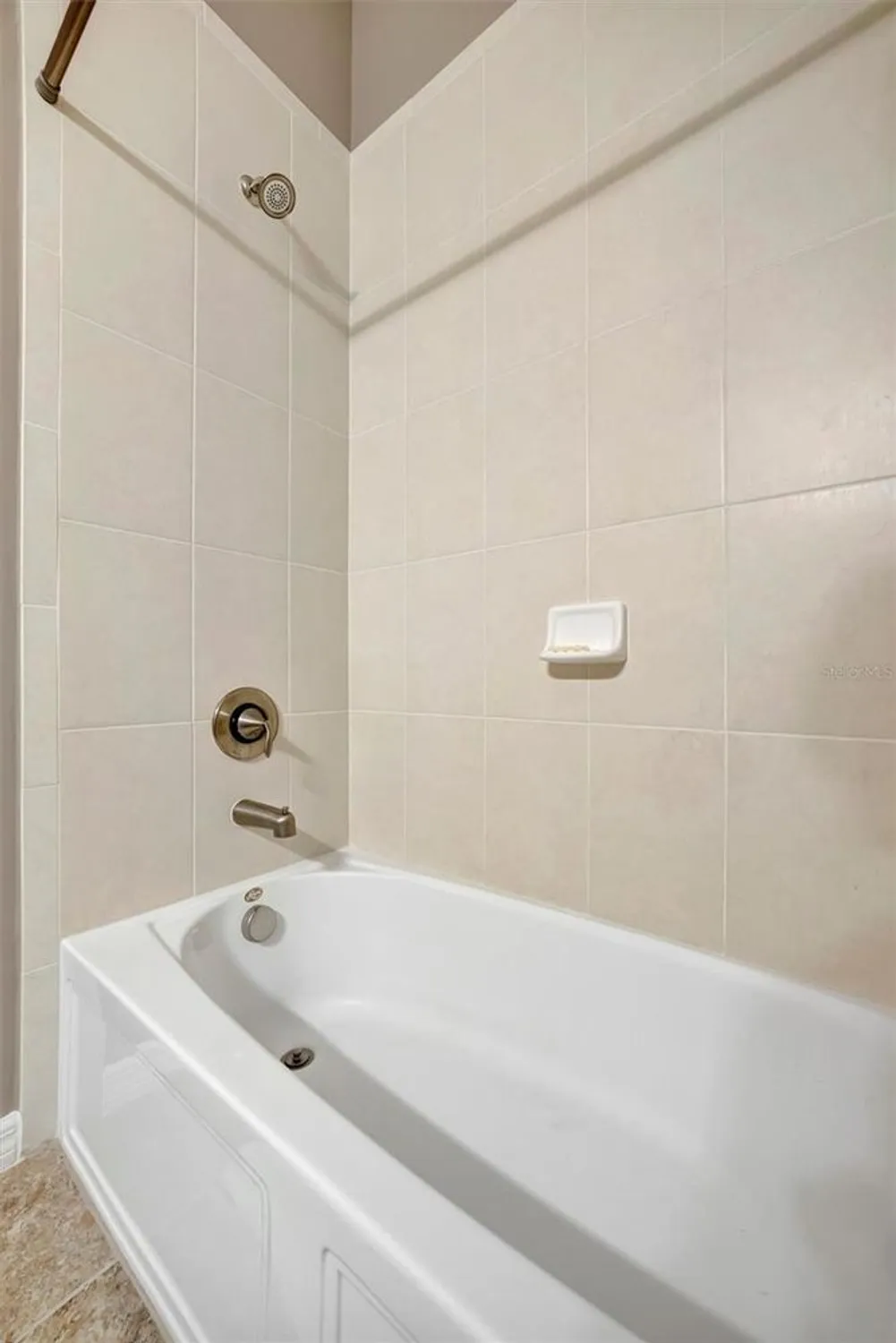 Property Slideshow image 46 of 78 | 5009 lake overlook ave, Bradenton, FL, 34208