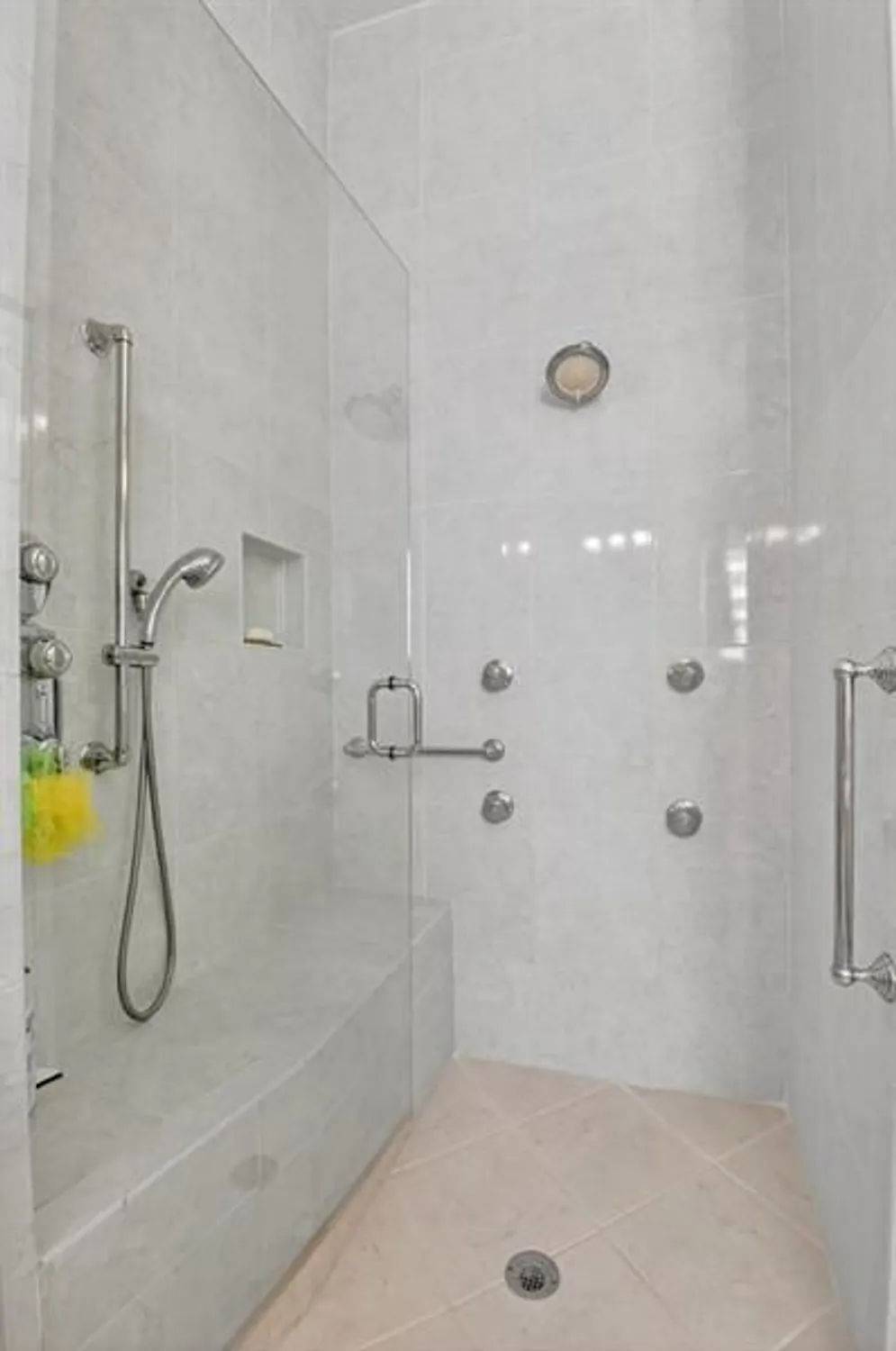 Property Slideshow image 43 of 87 | 9309 vercelli st, Lake Worth, FL, 33467