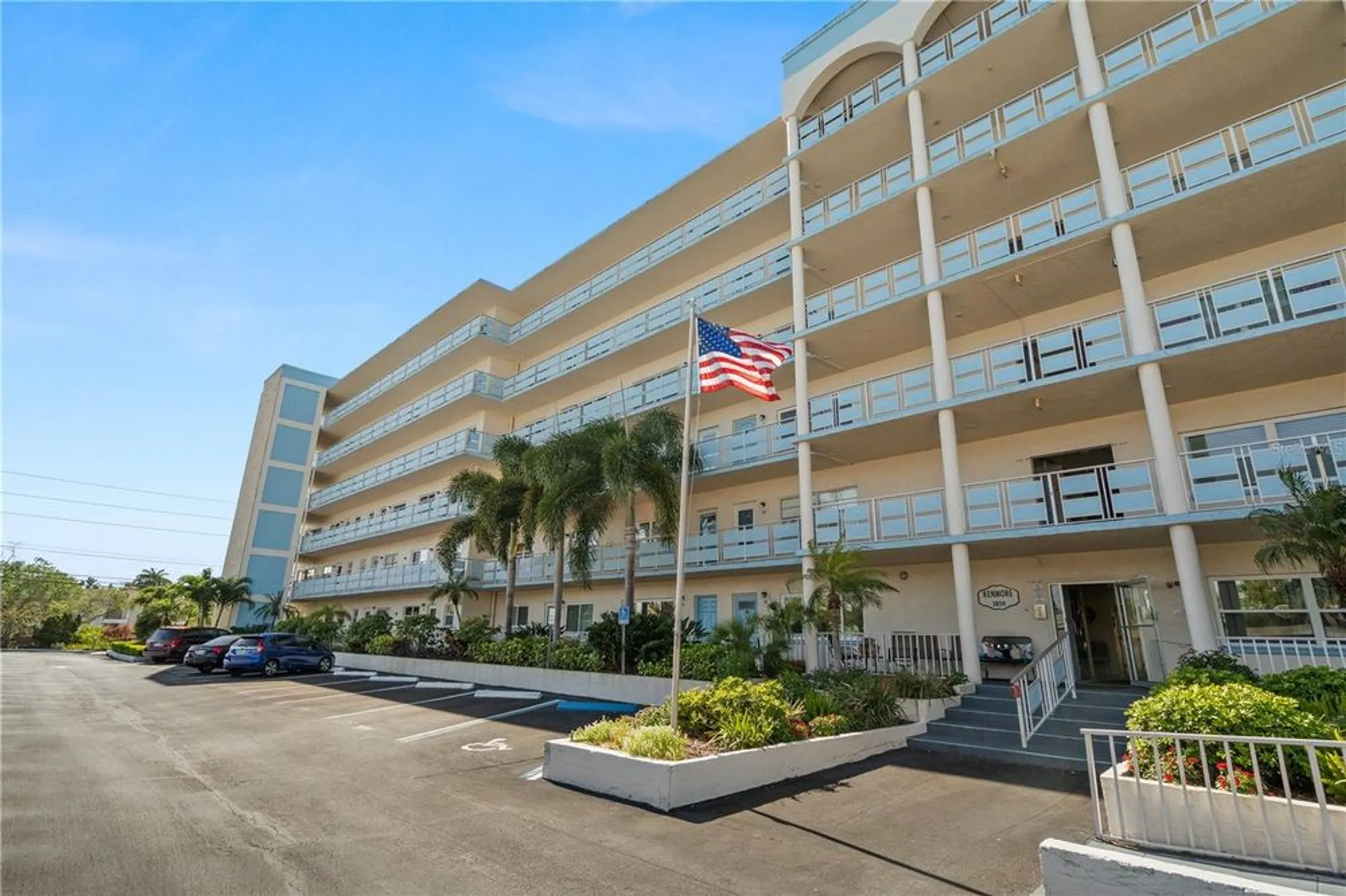 Property Slideshow image 1 of 11 | 2850 59th st 501, Gulfport, FL, 33707