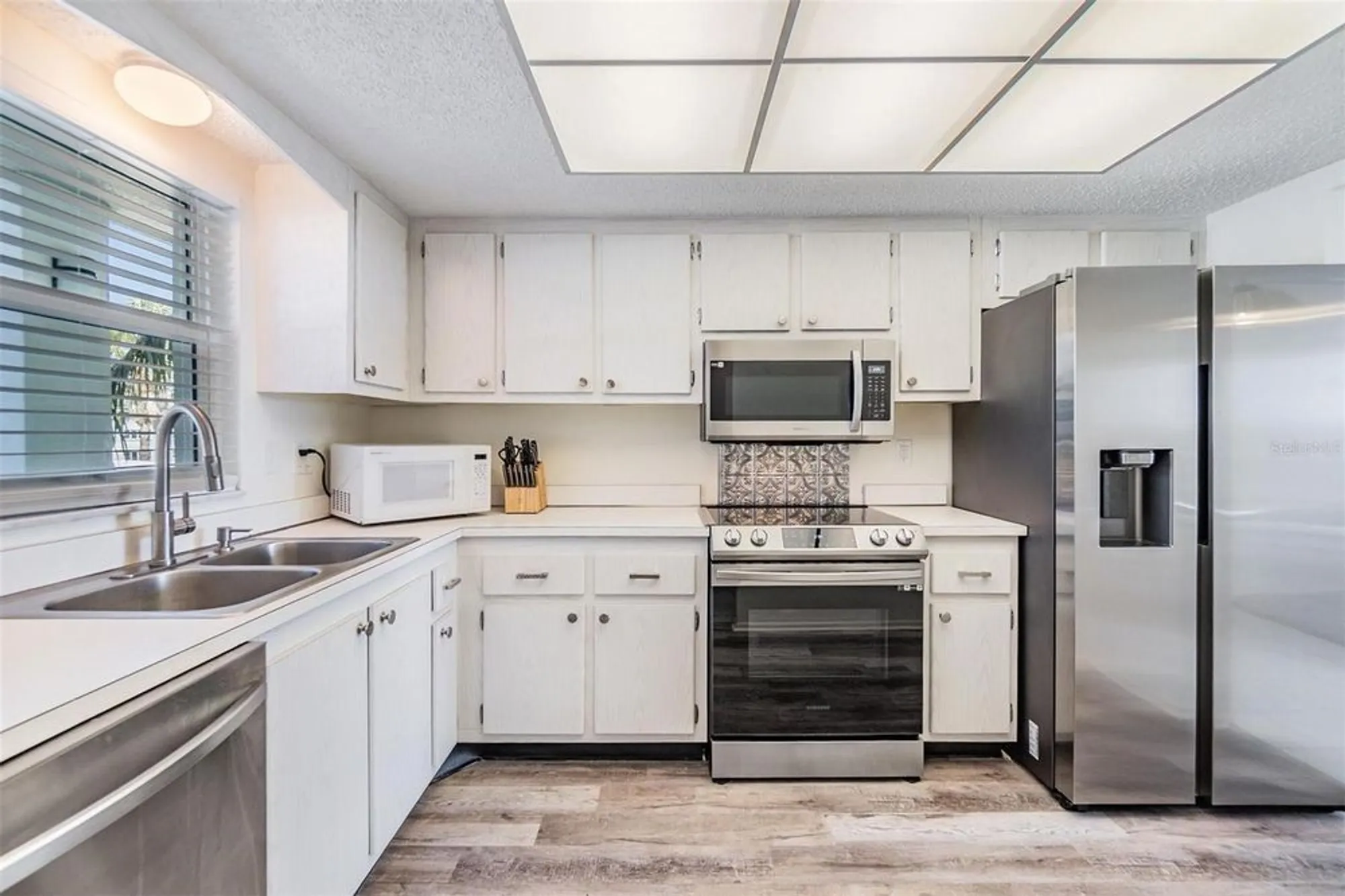 Property Slideshow image 40 of 62 | 9 forbes pl 205, Dunedin, FL, 34698