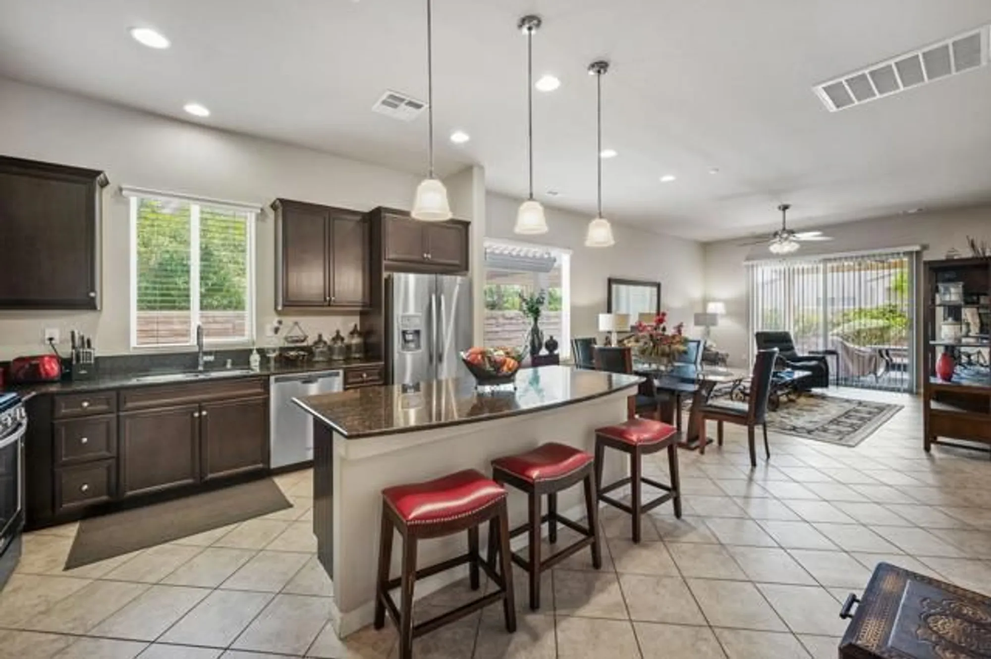 Property Slideshow image 9 of 32 | 39735 camino michanito, Indio, CA, 92203