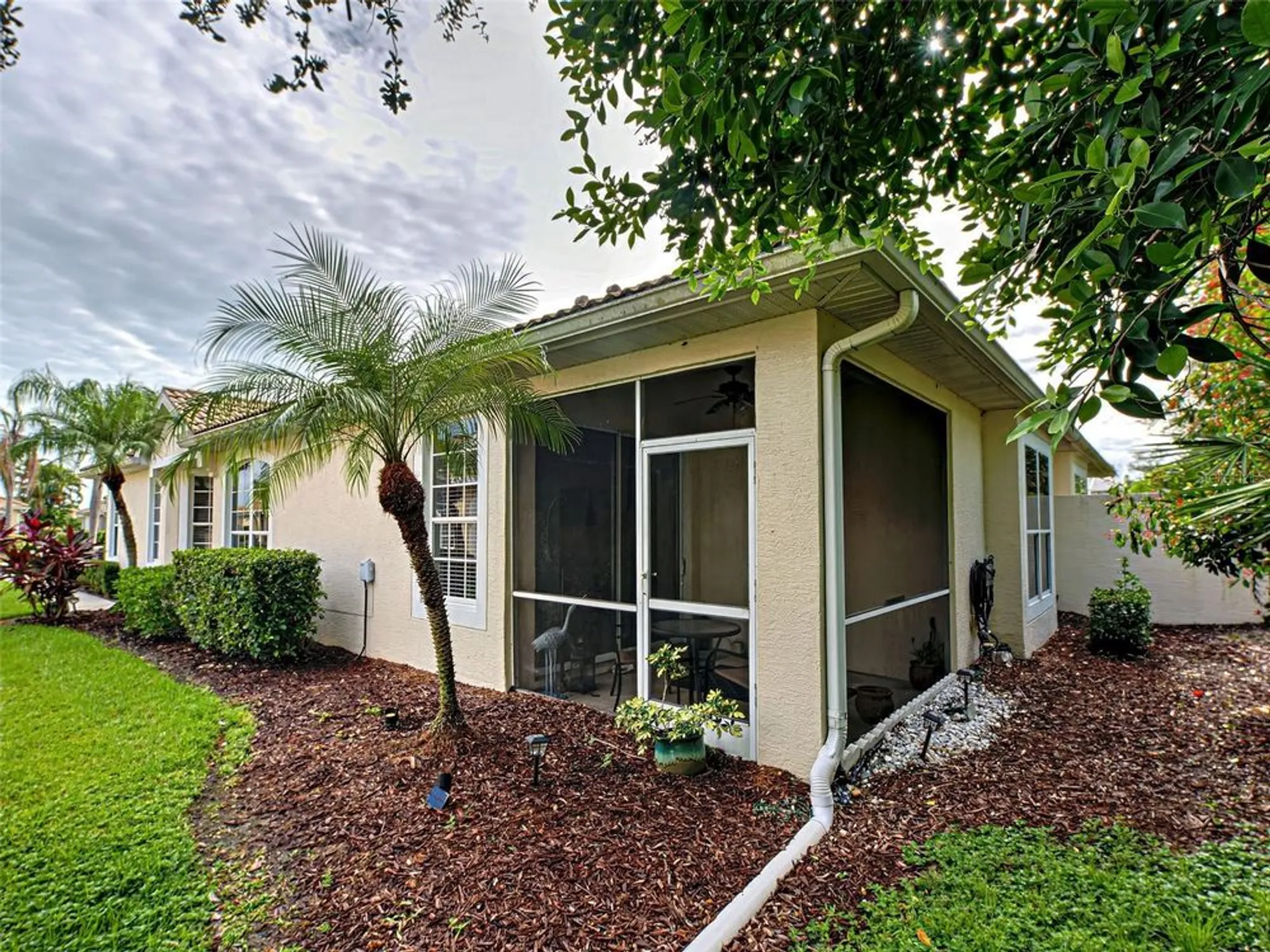 Property Slideshow image 6 of 63 | 4911 whispering oaks dr, North Port, FL, 34287