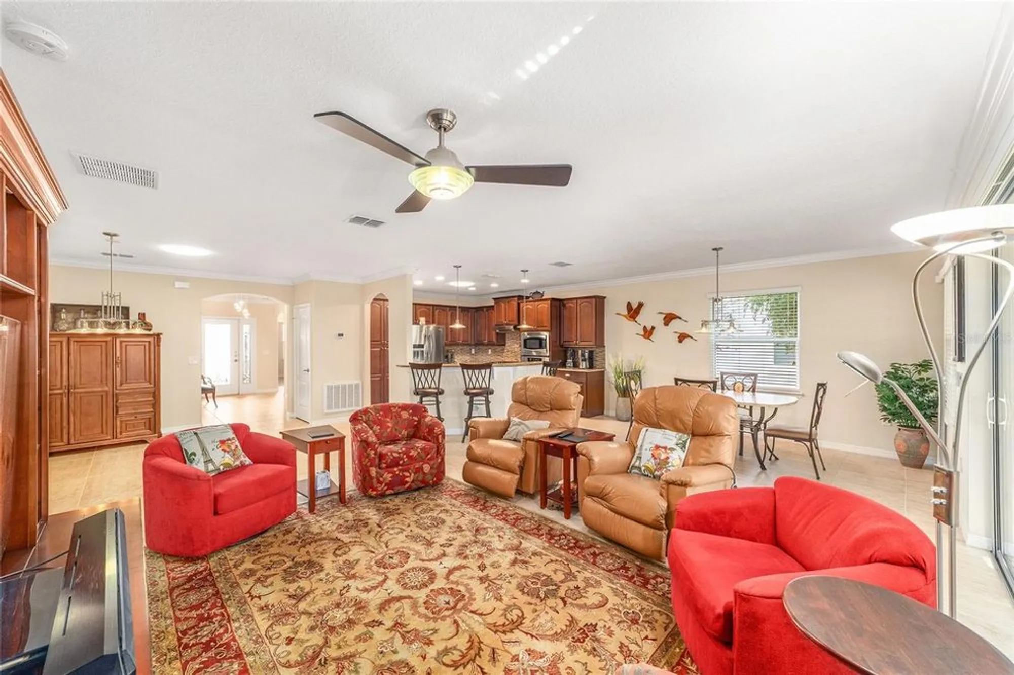 Property Slideshow image 11 of 58 | 26555 manassas dr, Leesburg, FL, 34748