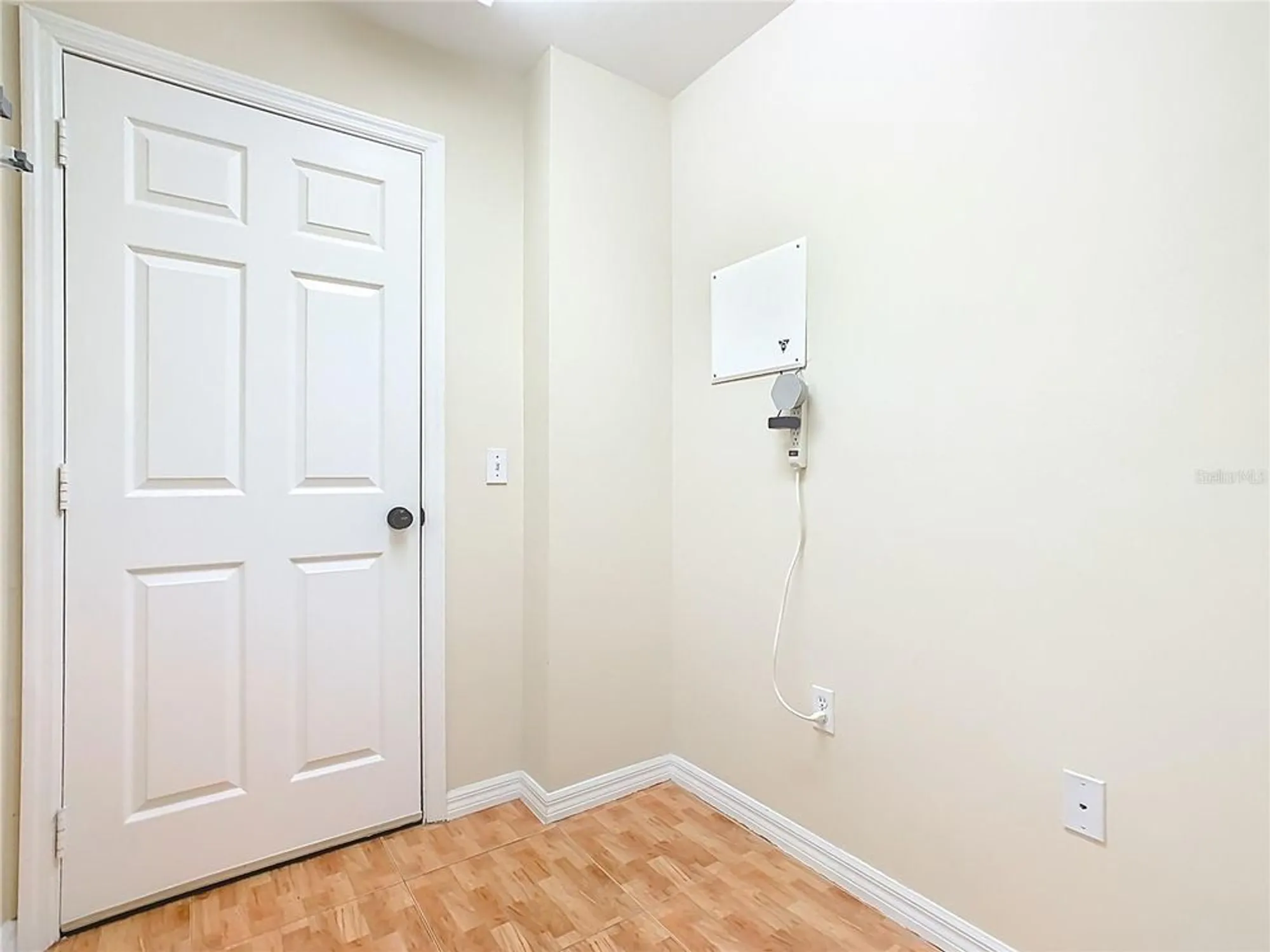 Property Slideshow image 32 of 49 | 205 bell tower xing, Poinciana, FL, 34759