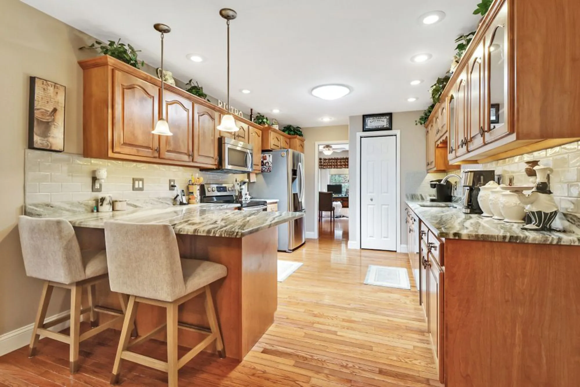 Property Slideshow image 21 of 44 | 10 claremont cir, Crossville, TN, 38558