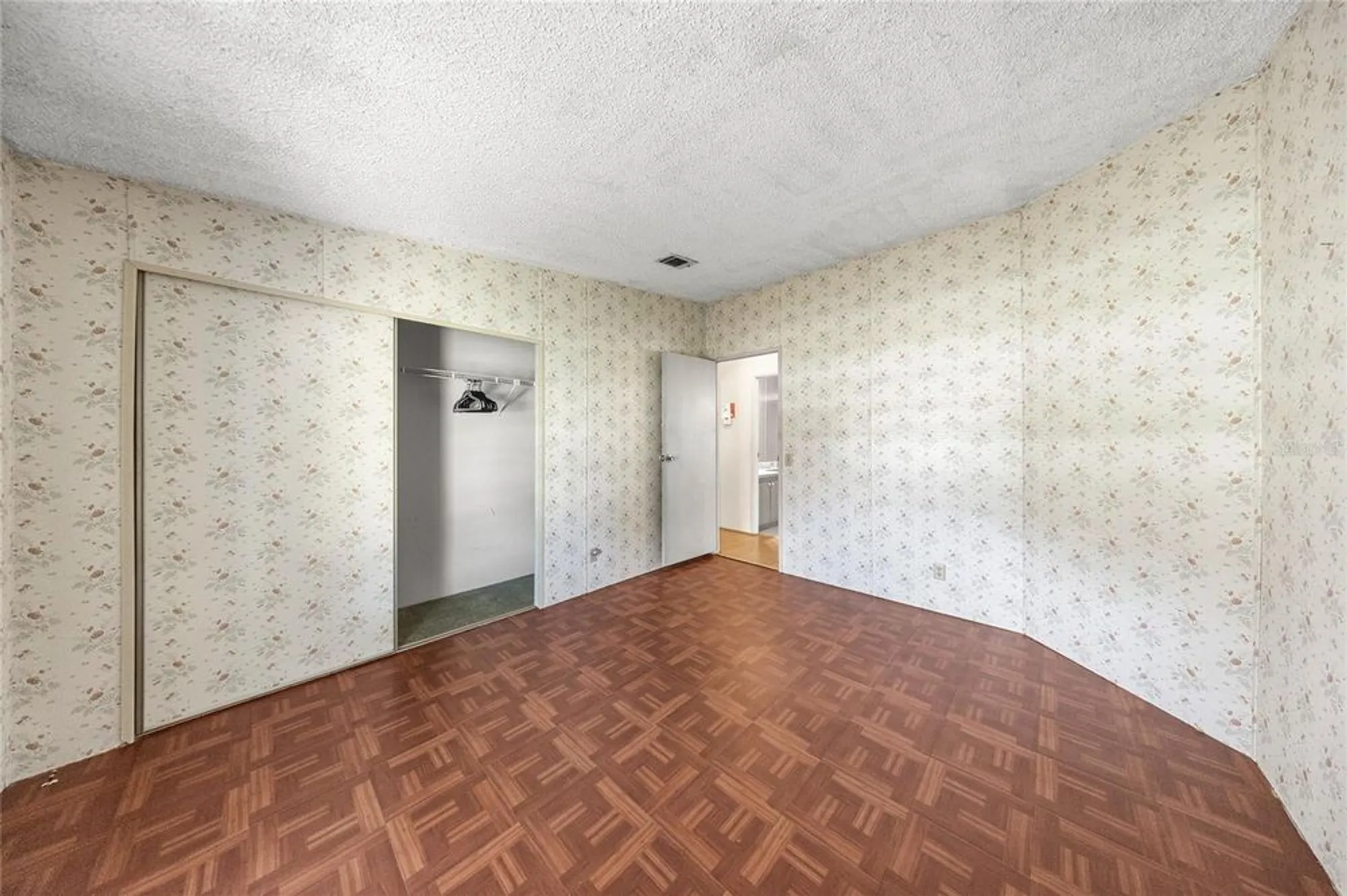 Property Slideshow image 16 of 40 | 6366 sw 84th ln, Ocala, FL, 34476