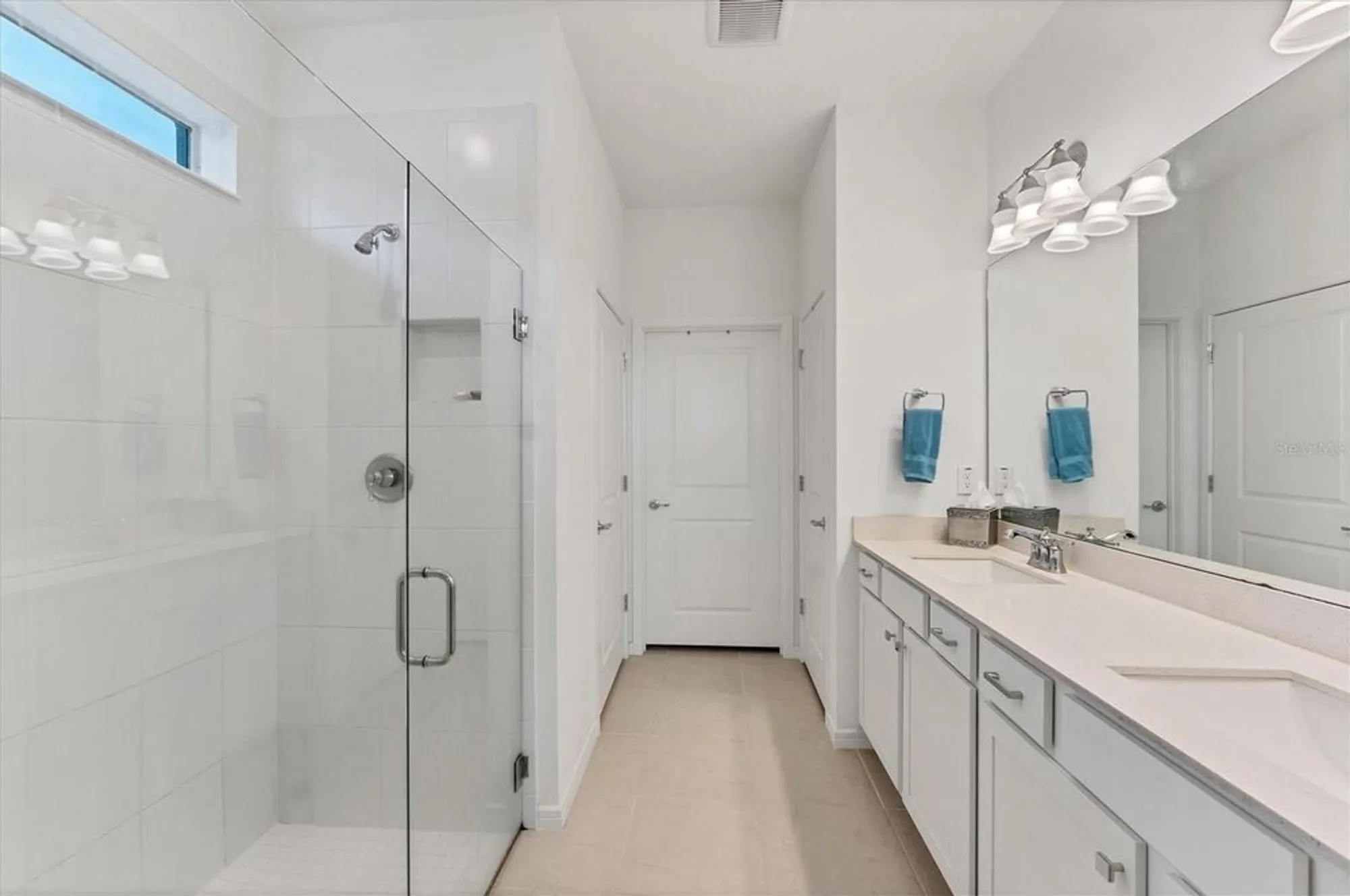 Property Slideshow image 18 of 70 | 10661 spring tide way, Parrish, FL, 34219