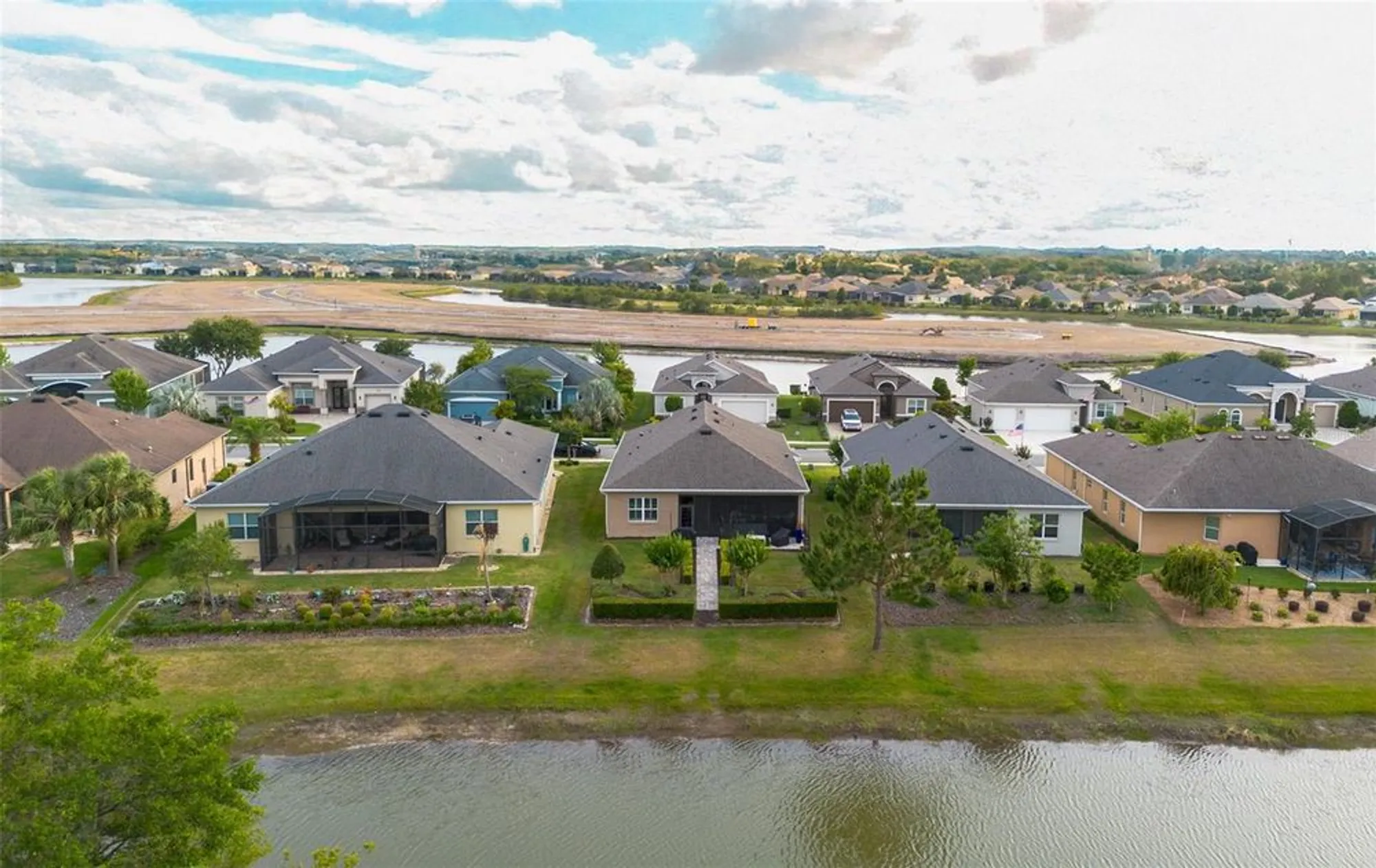 Property Slideshow image 31 of 35 | 2435 pawtucket pass, Mount Dora, FL, 32757