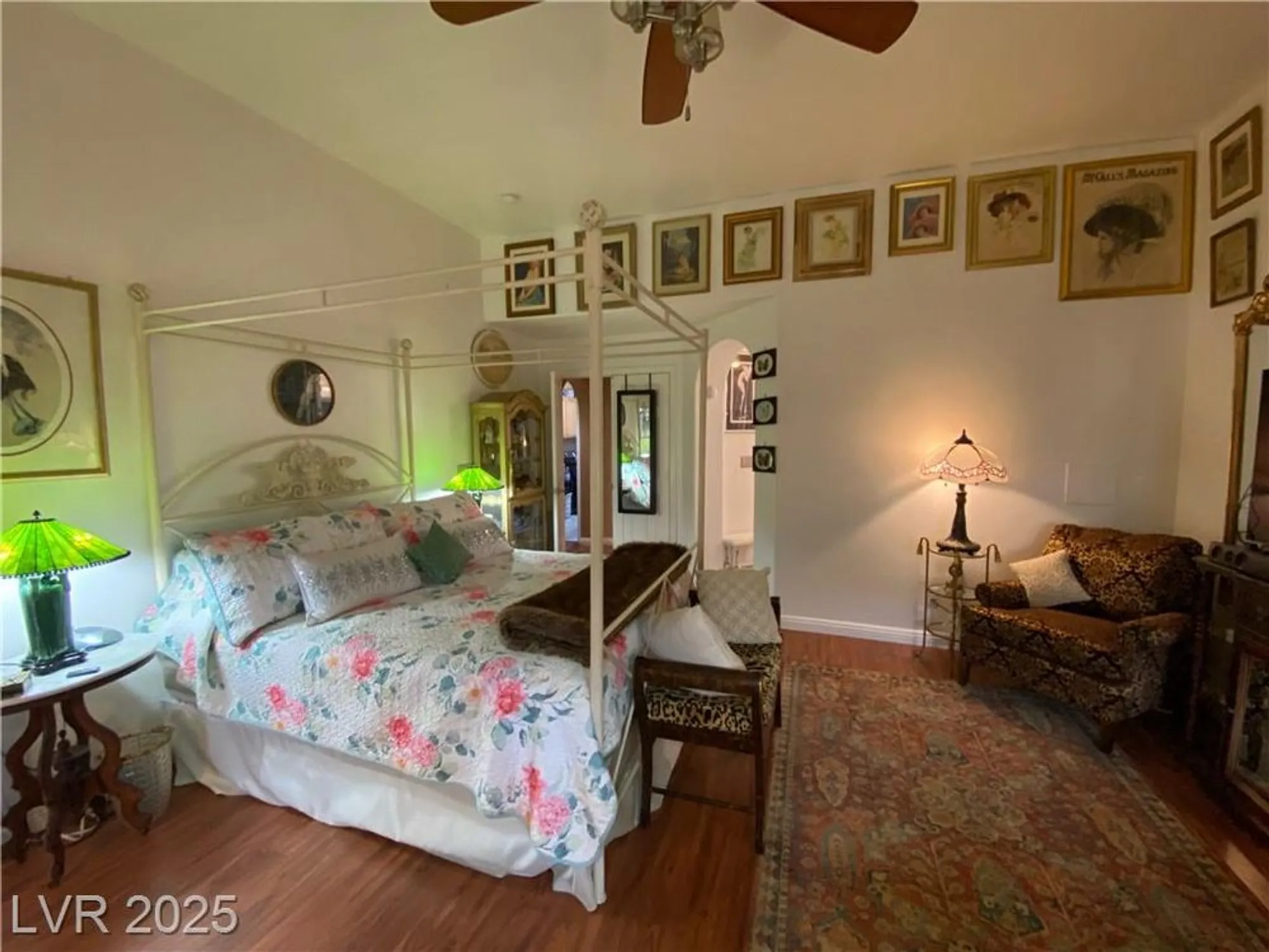 Property Slideshow image 15 of 27 | 4809 braeburn dr, Las Vegas, NV, 89130