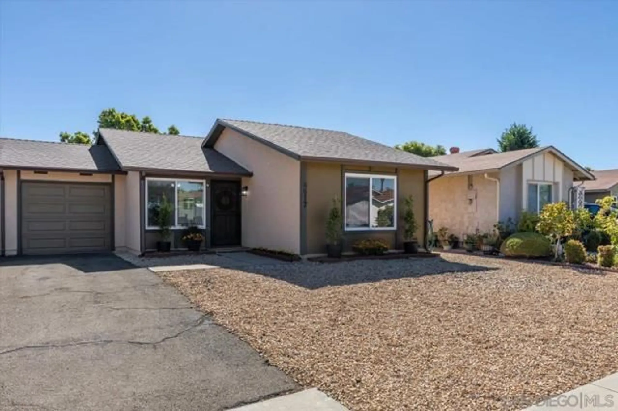Property Slideshow image 2 of 32 | 4617 westridge dr, Oceanside, CA, 92056